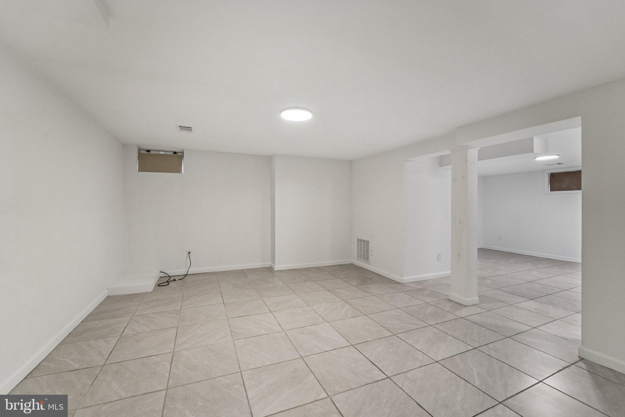 NORTHWOOD - Residential