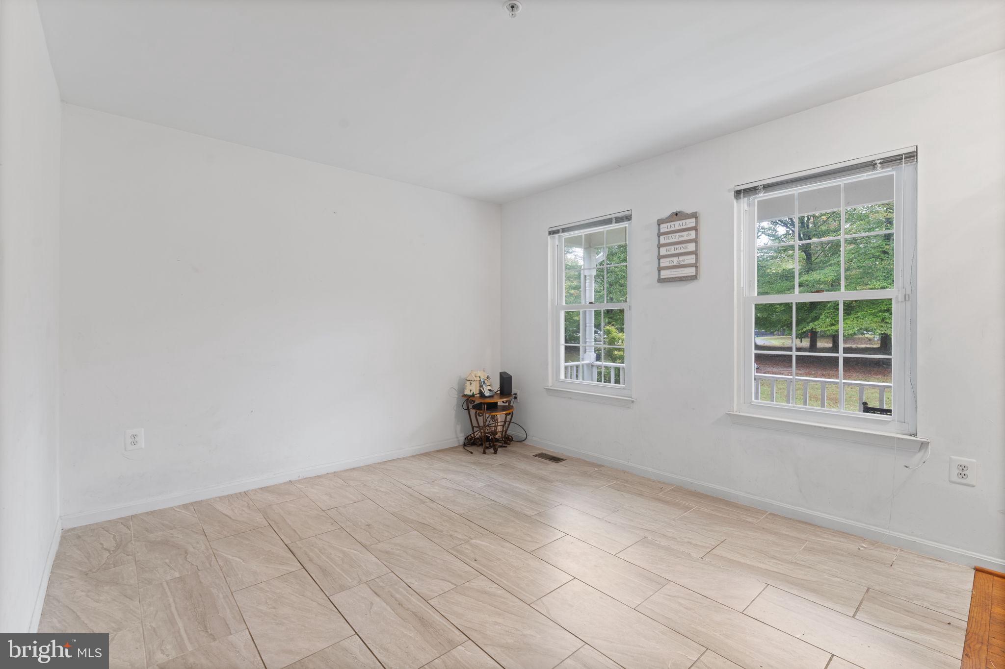 WOODHAVEN ESTATES - Residential