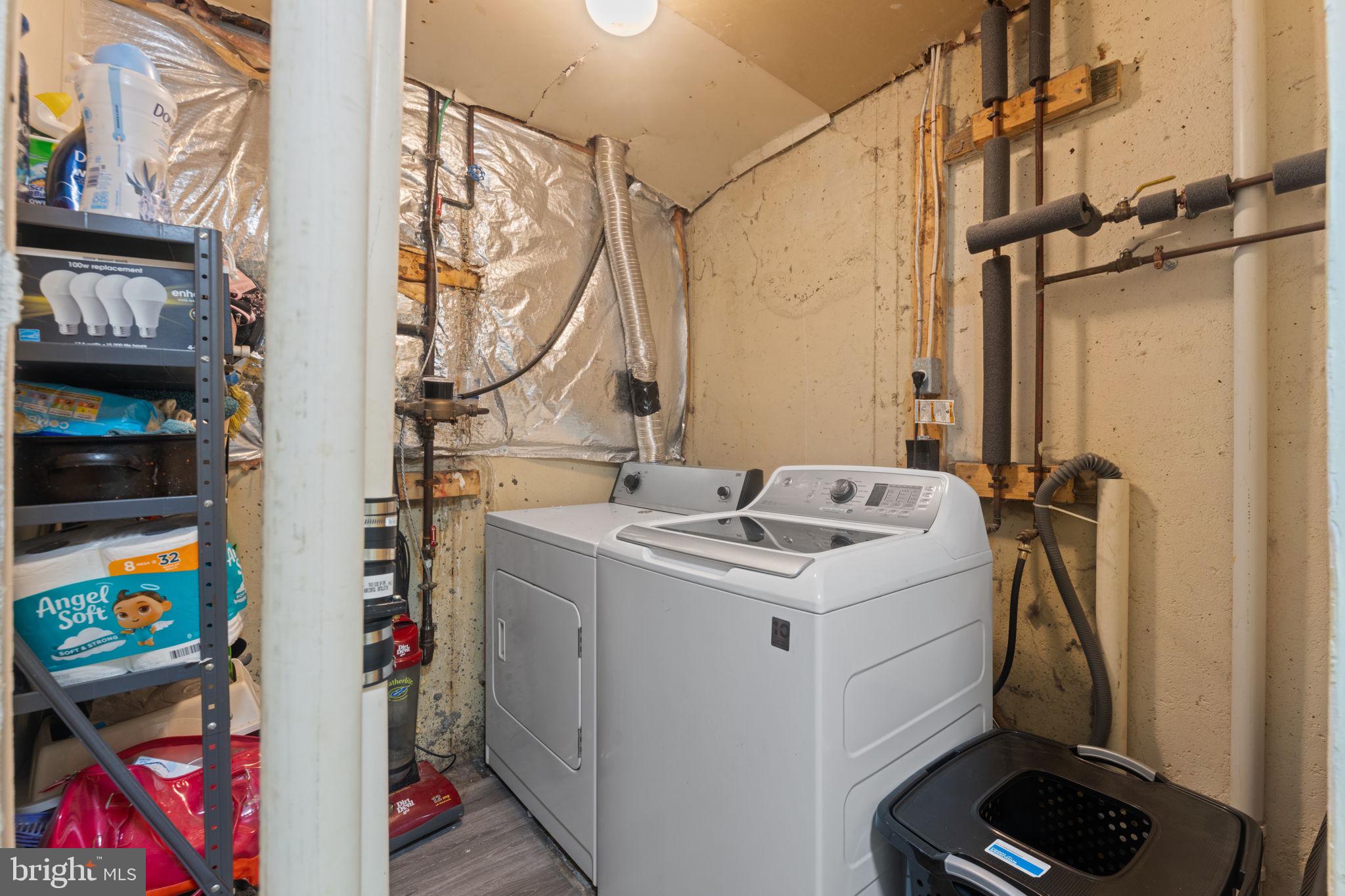 WOODHAVEN ESTATES - Residential