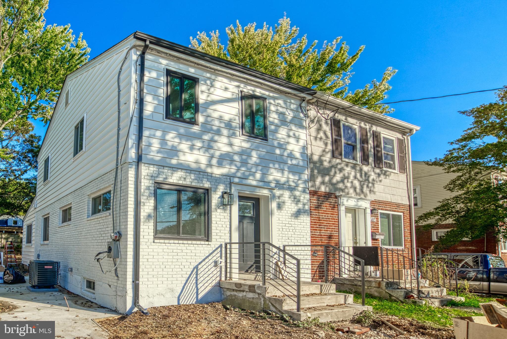 BEACON MANOR - Residential