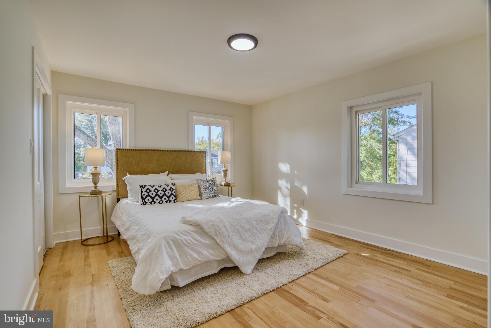 BEACON MANOR - Residential