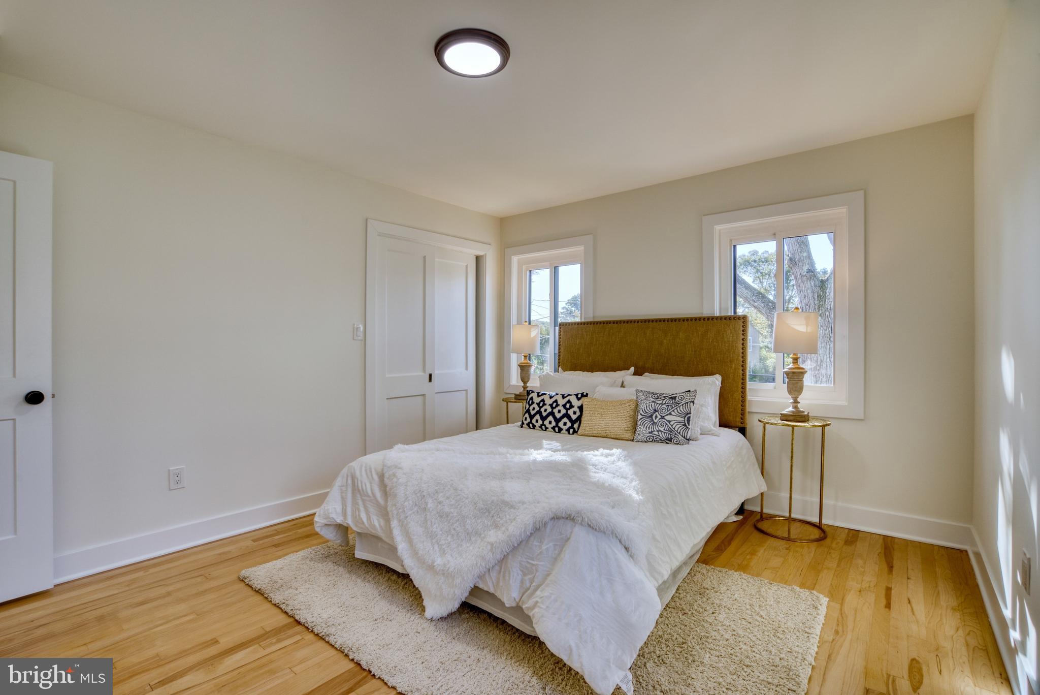 BEACON MANOR - Residential