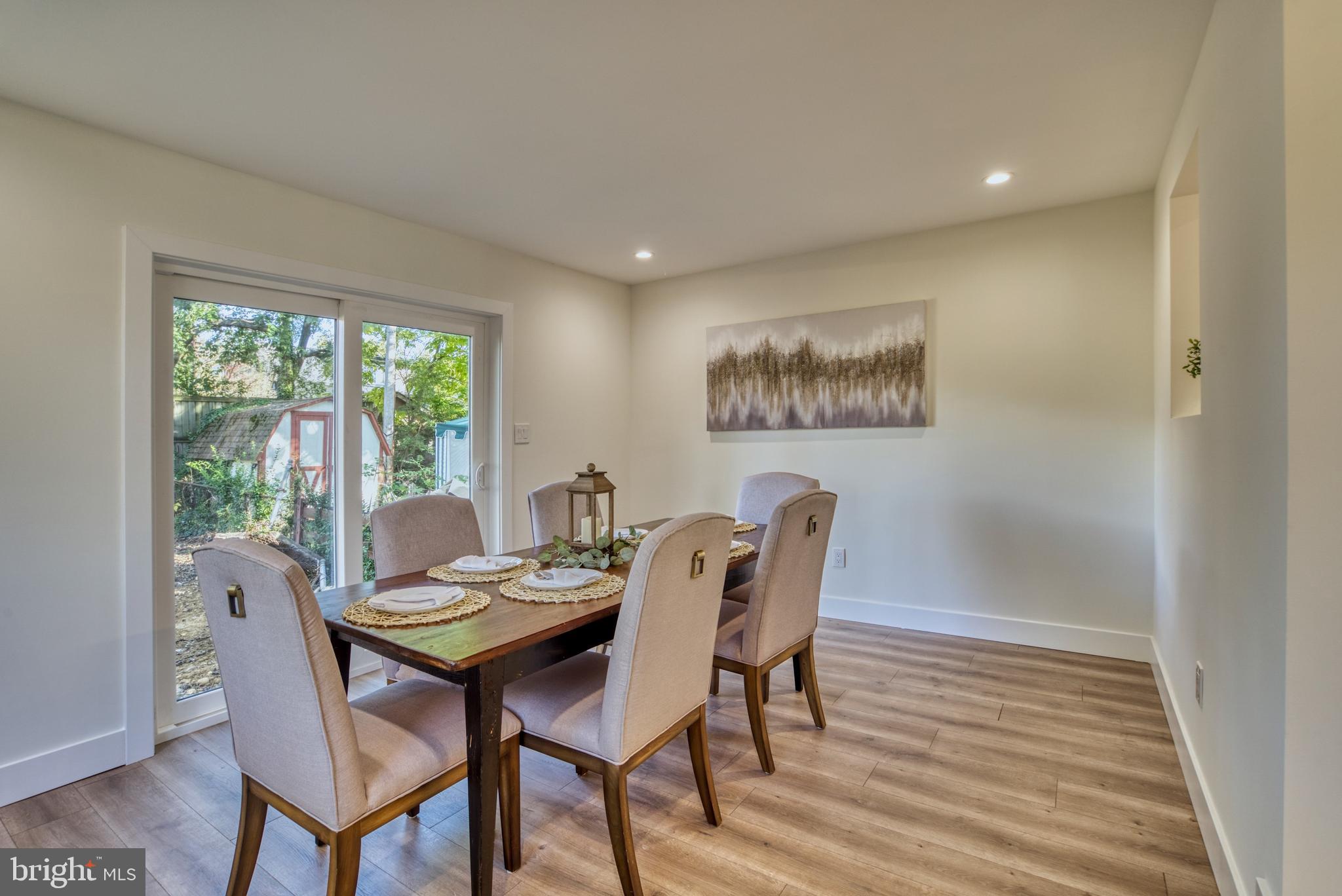 BEACON MANOR - Residential