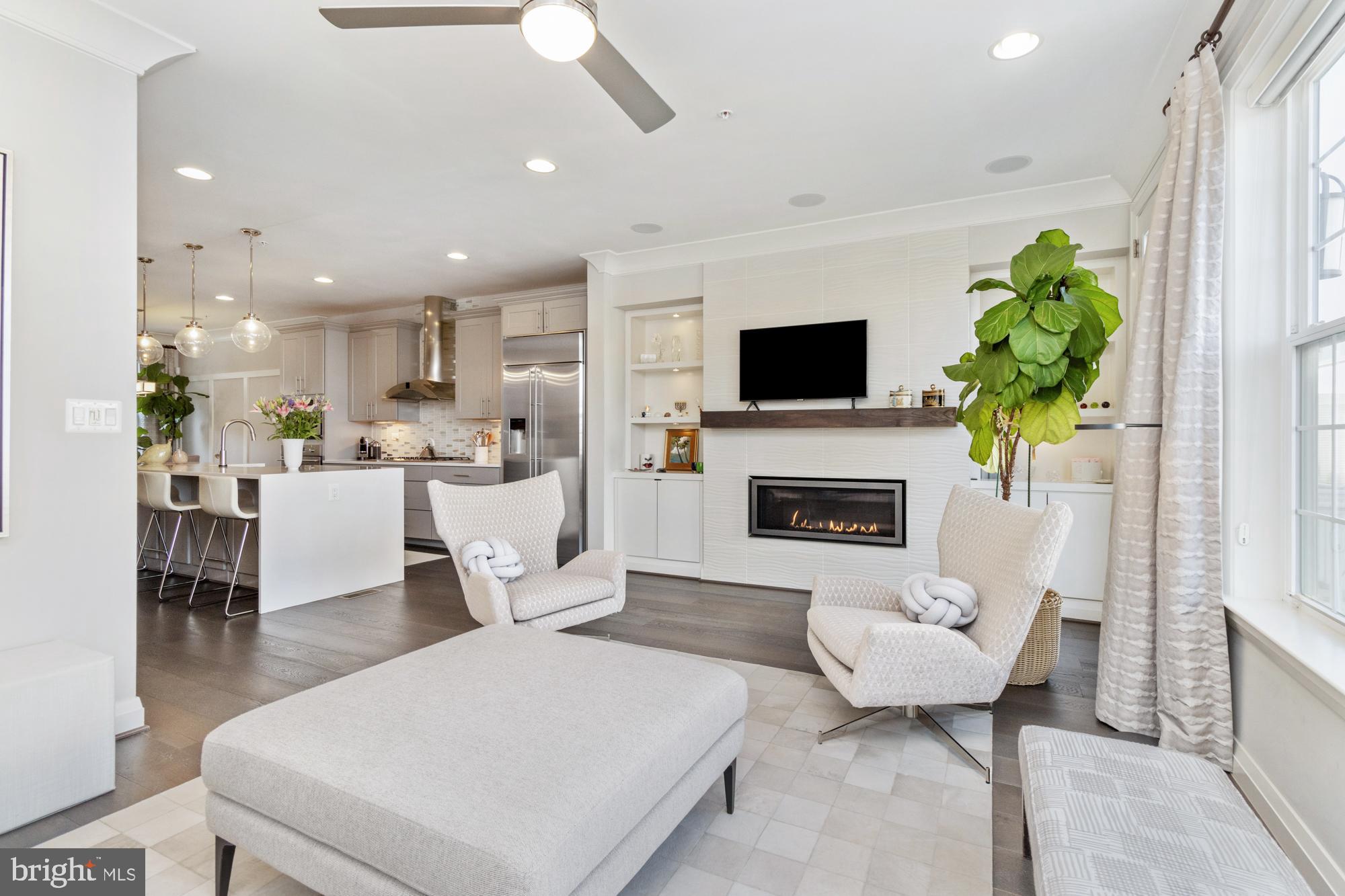 RIVERSIDE - Residential