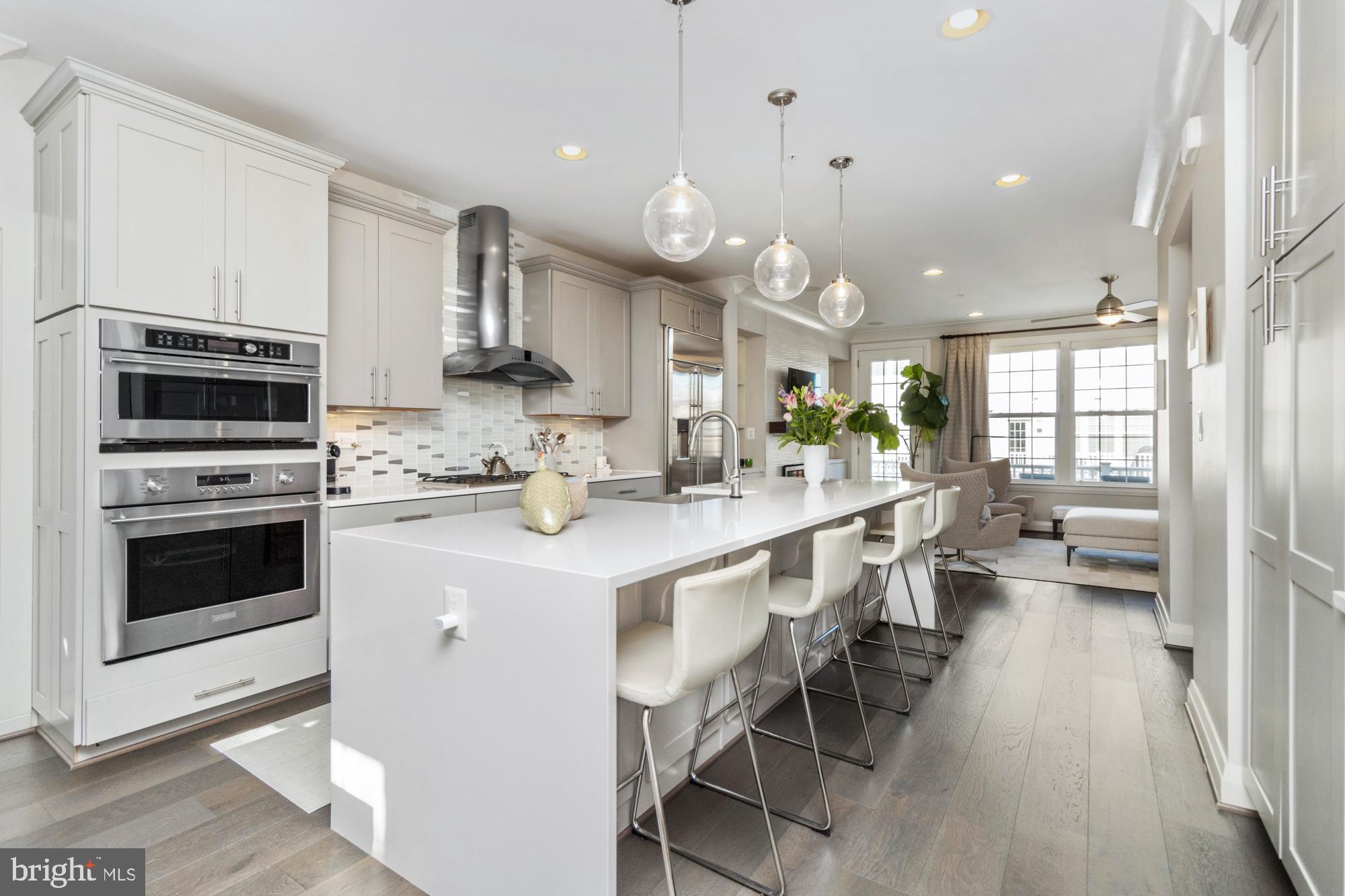 RIVERSIDE - Residential