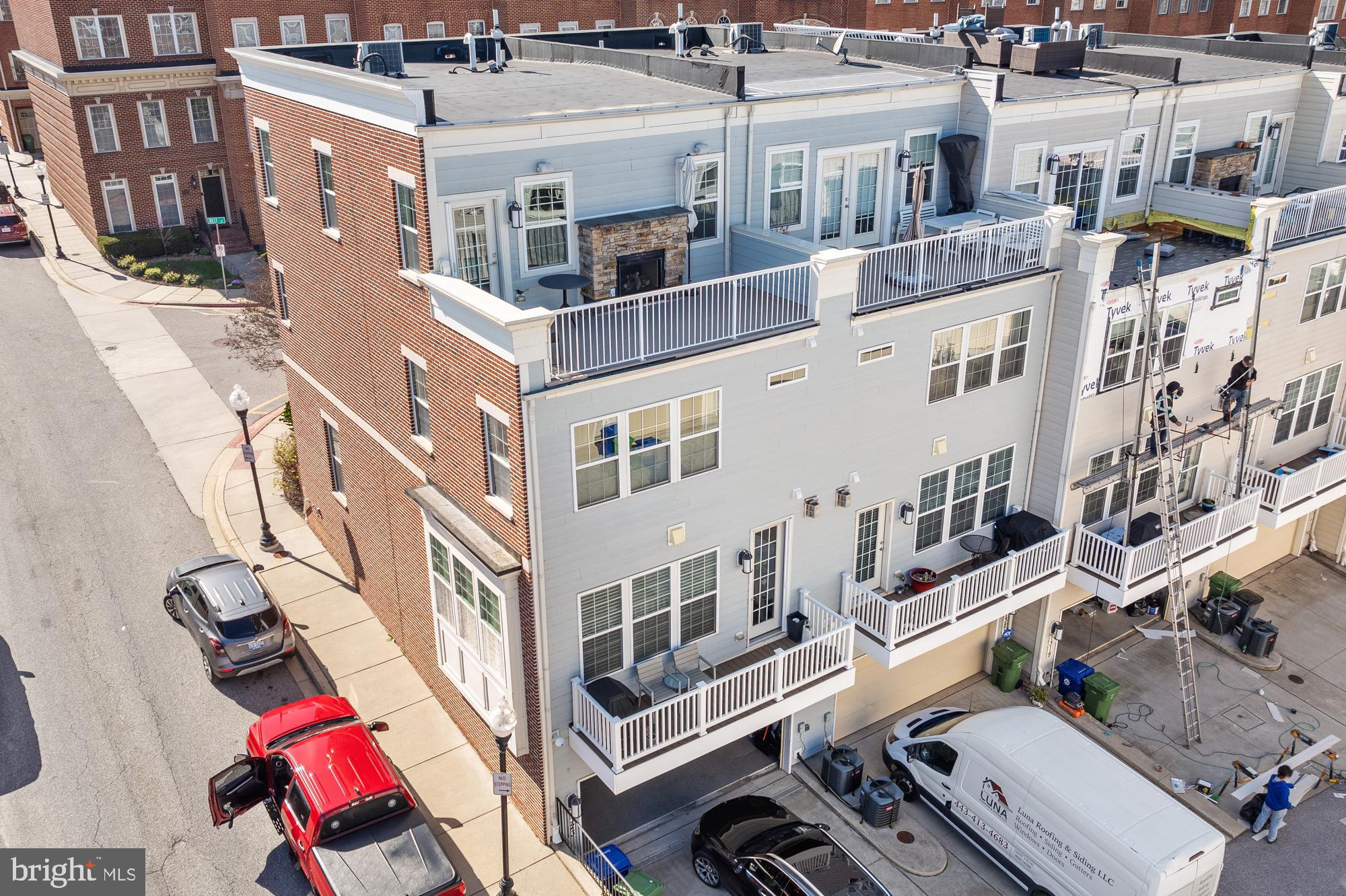 RIVERSIDE - Residential