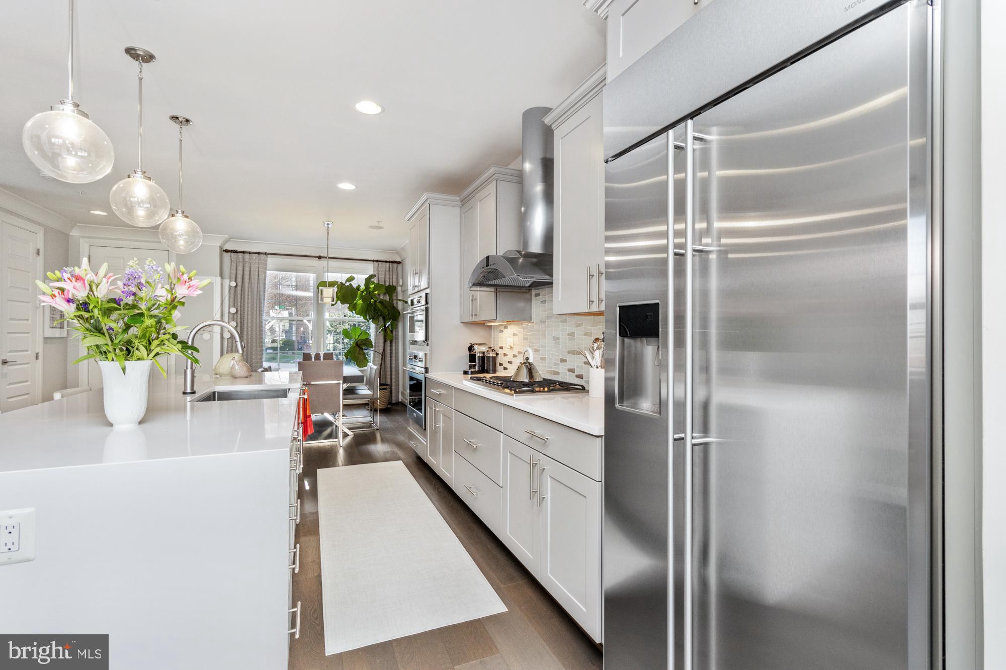 RIVERSIDE - Residential