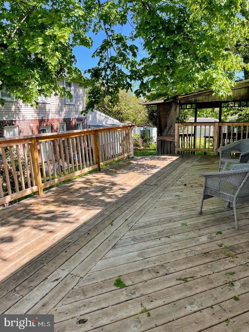 ARDSLEY - Residential Lease