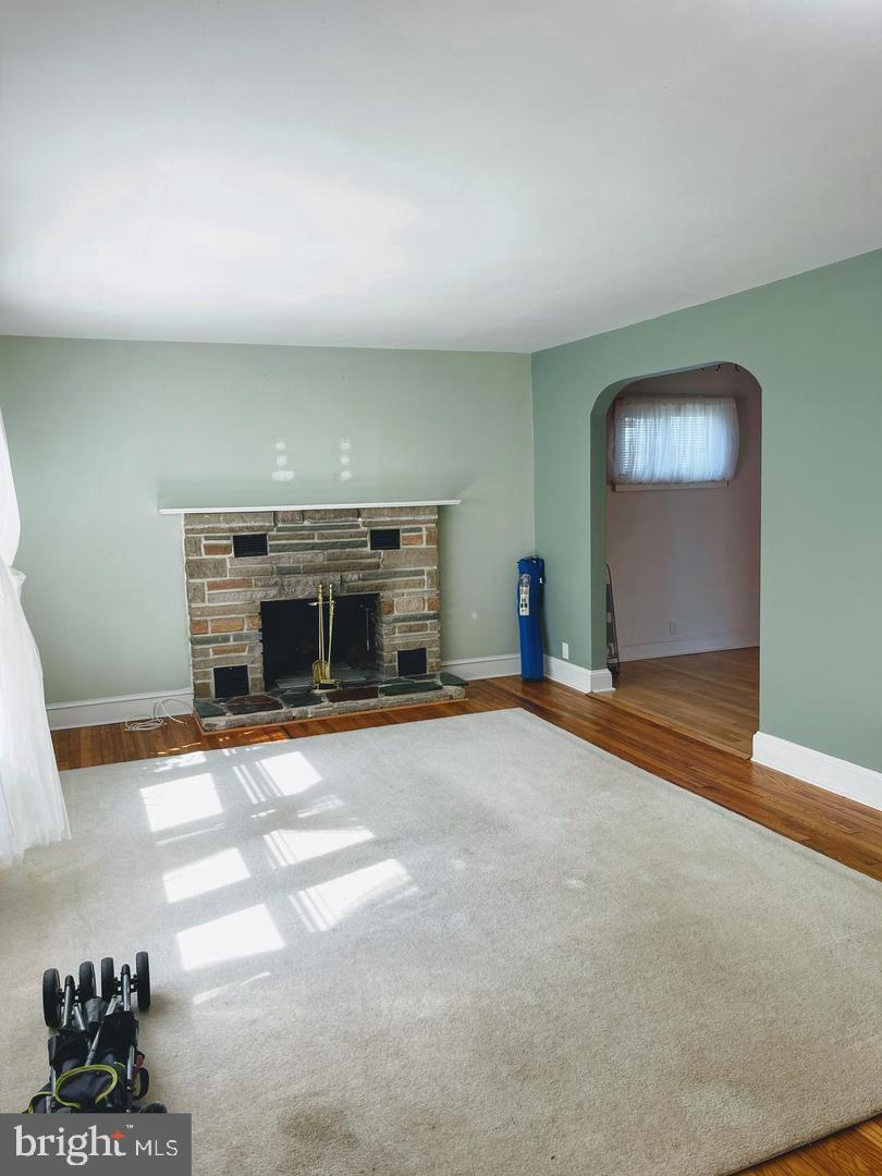 ARDSLEY - Residential Lease