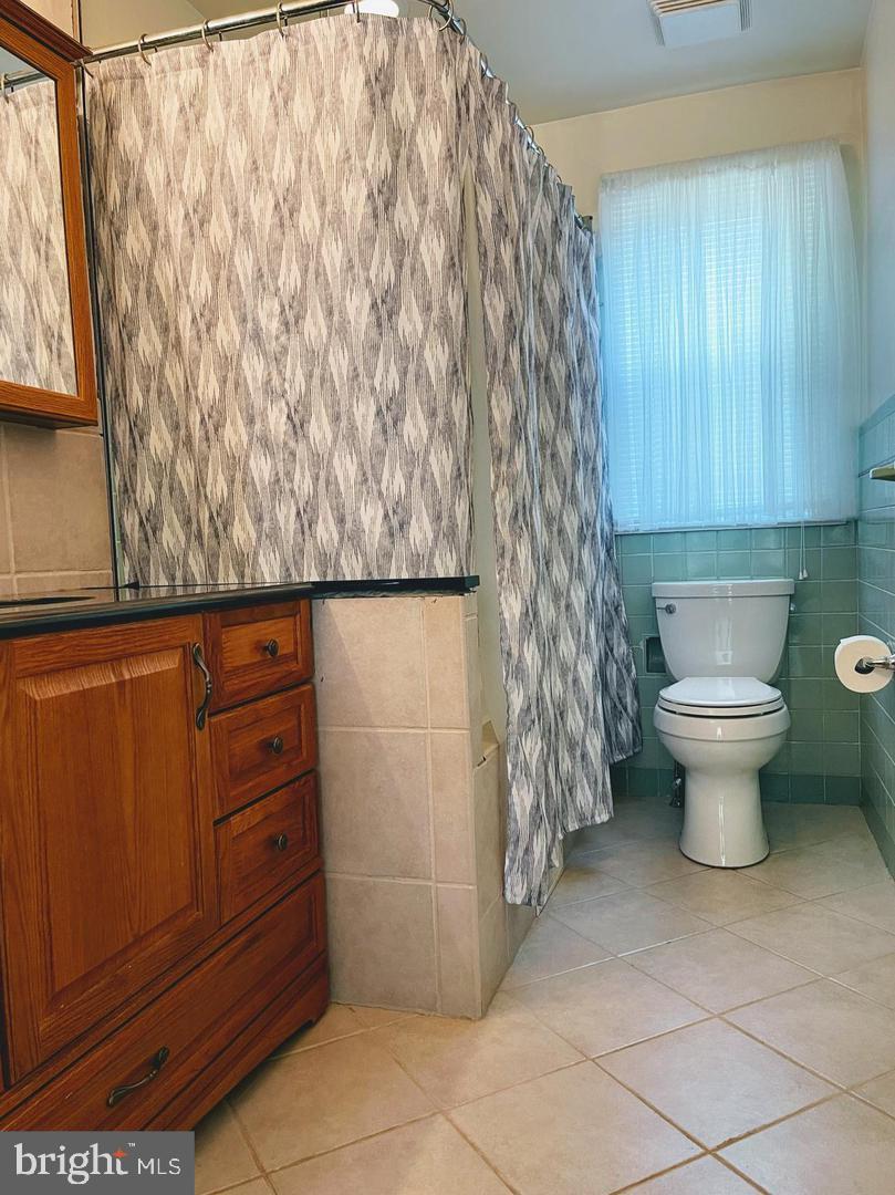 ARDSLEY - Residential Lease