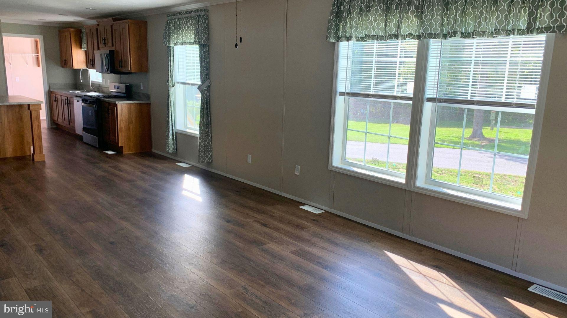 43 EVERGREEN LANE