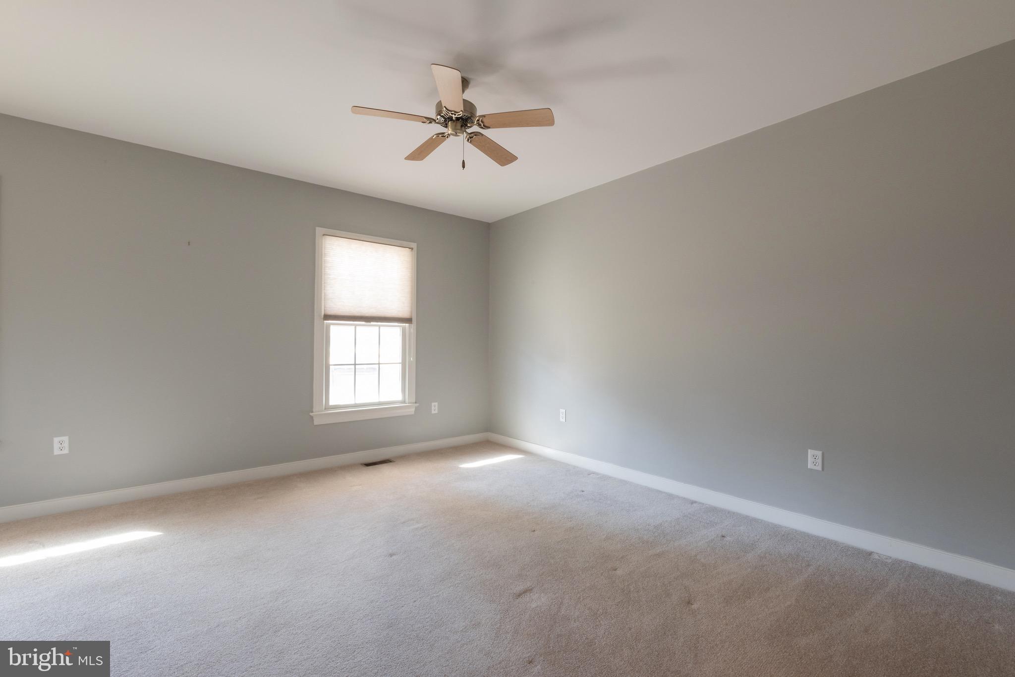 CRANES CREEK HARBOR - Residential