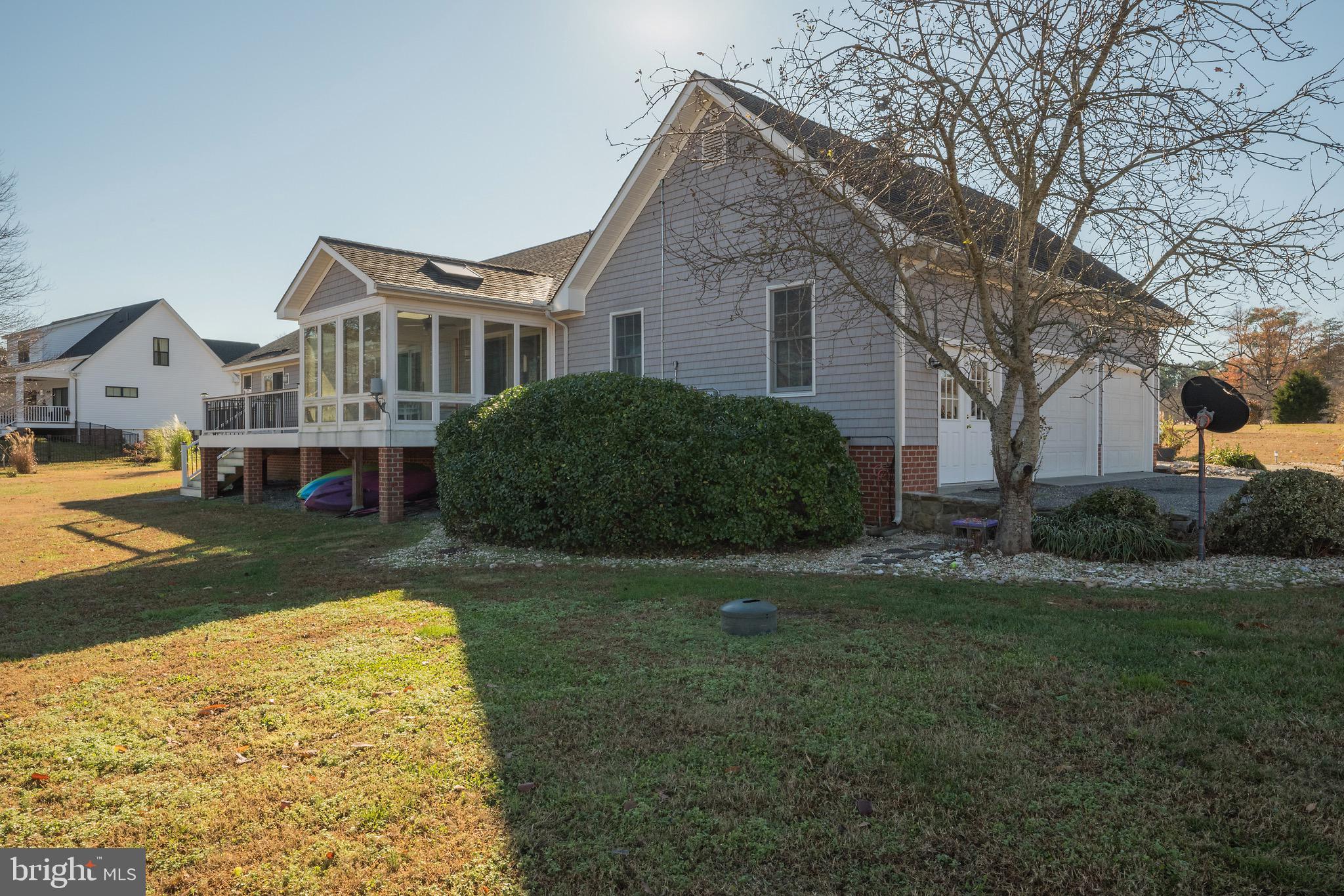 CRANES CREEK HARBOR - Residential