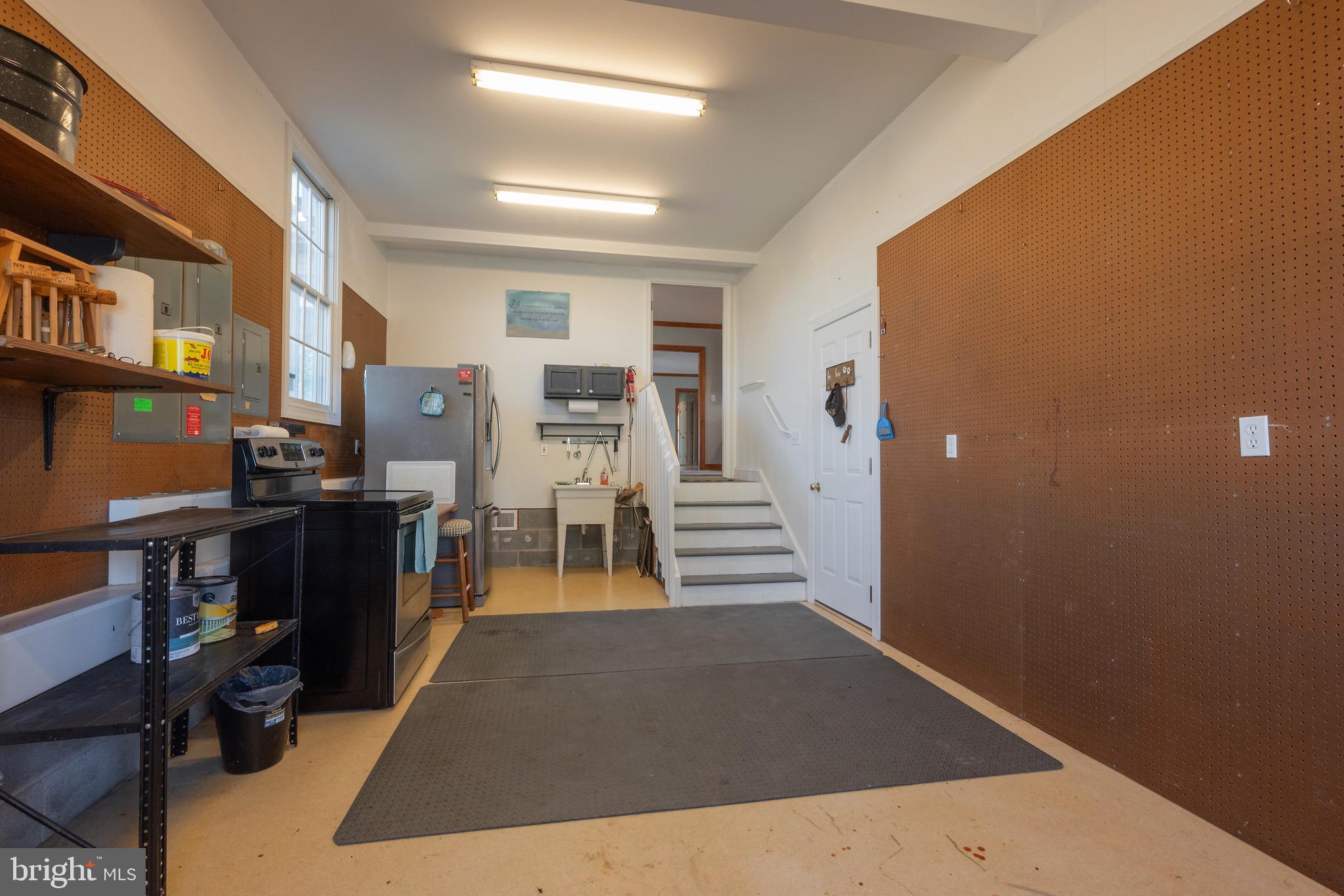 CRANES CREEK HARBOR - Residential