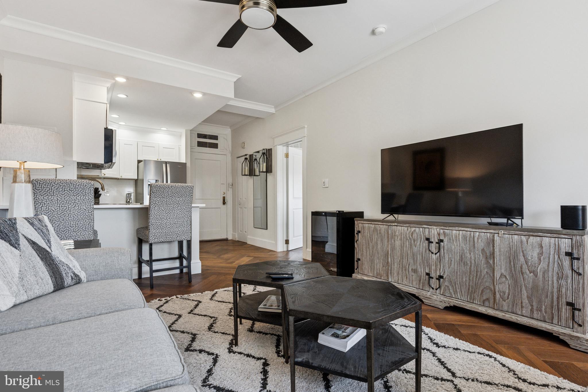 CENTER CITY - Residential