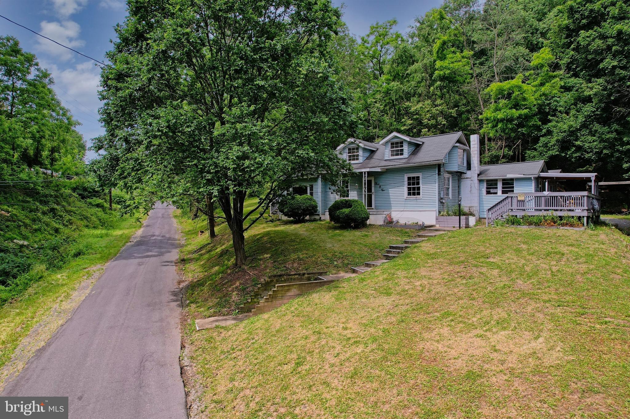 302 WILLS CREEK AVENUE