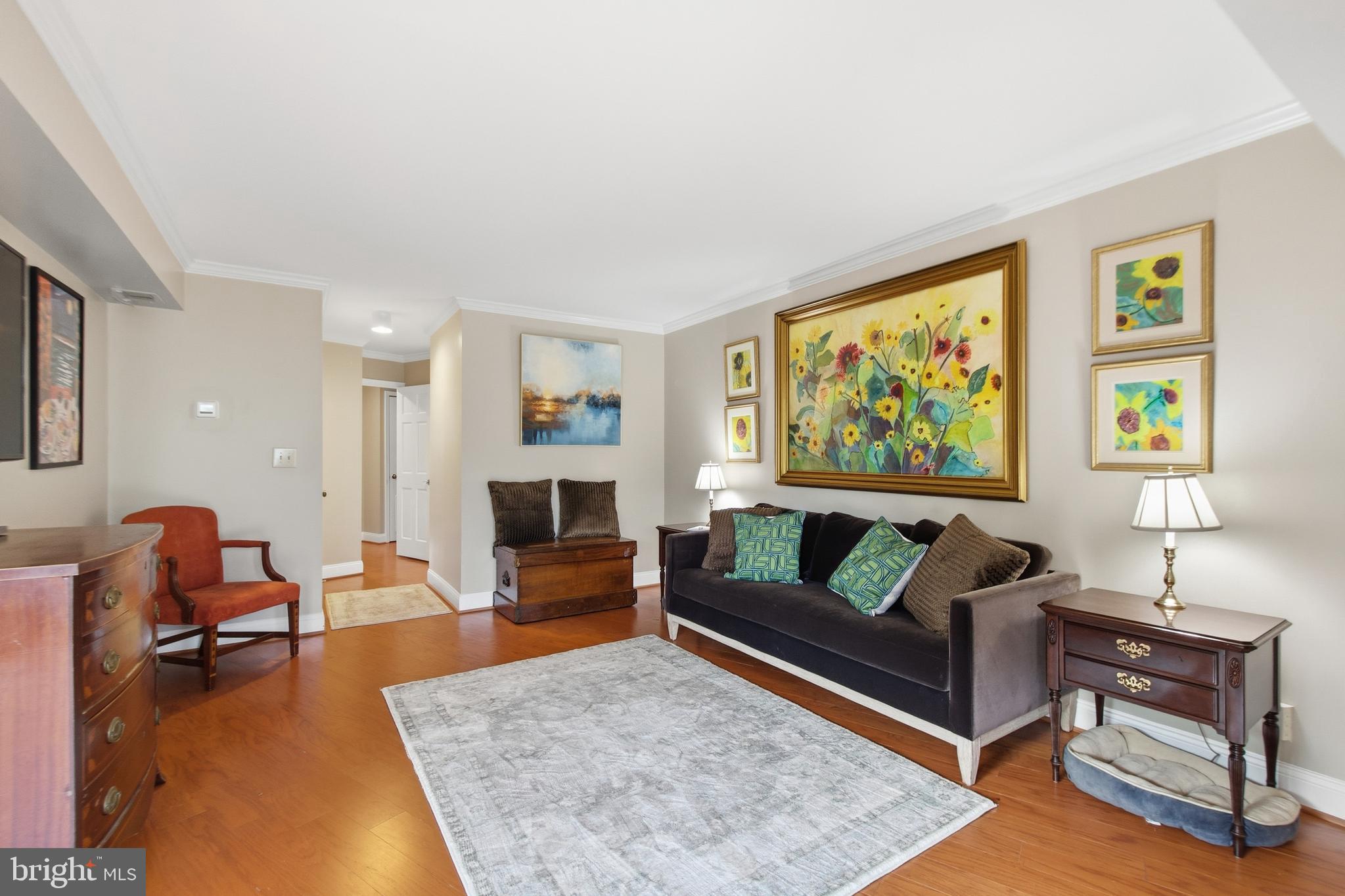 MONTEBELLO - Residential