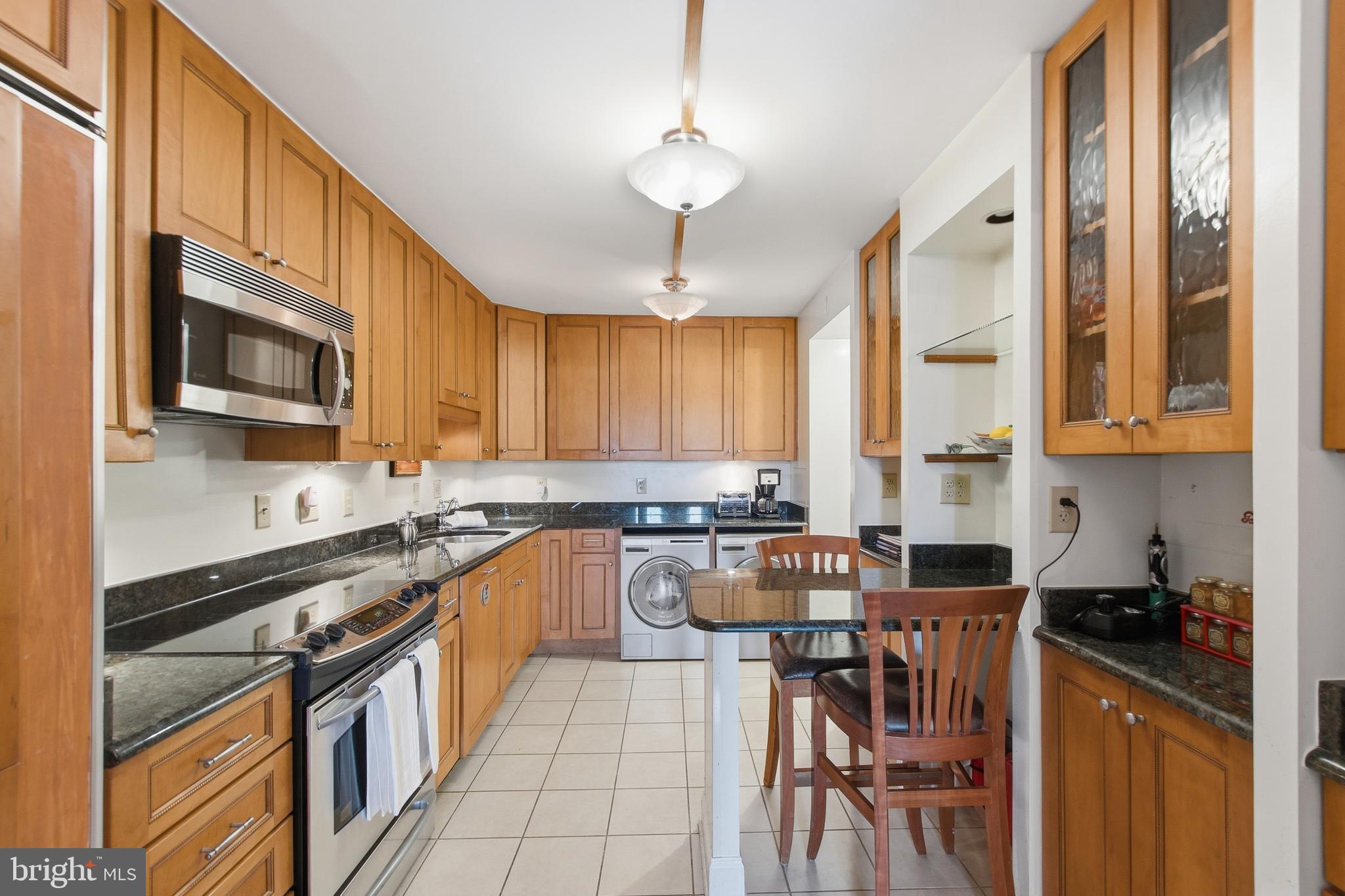 MONTEBELLO - Residential