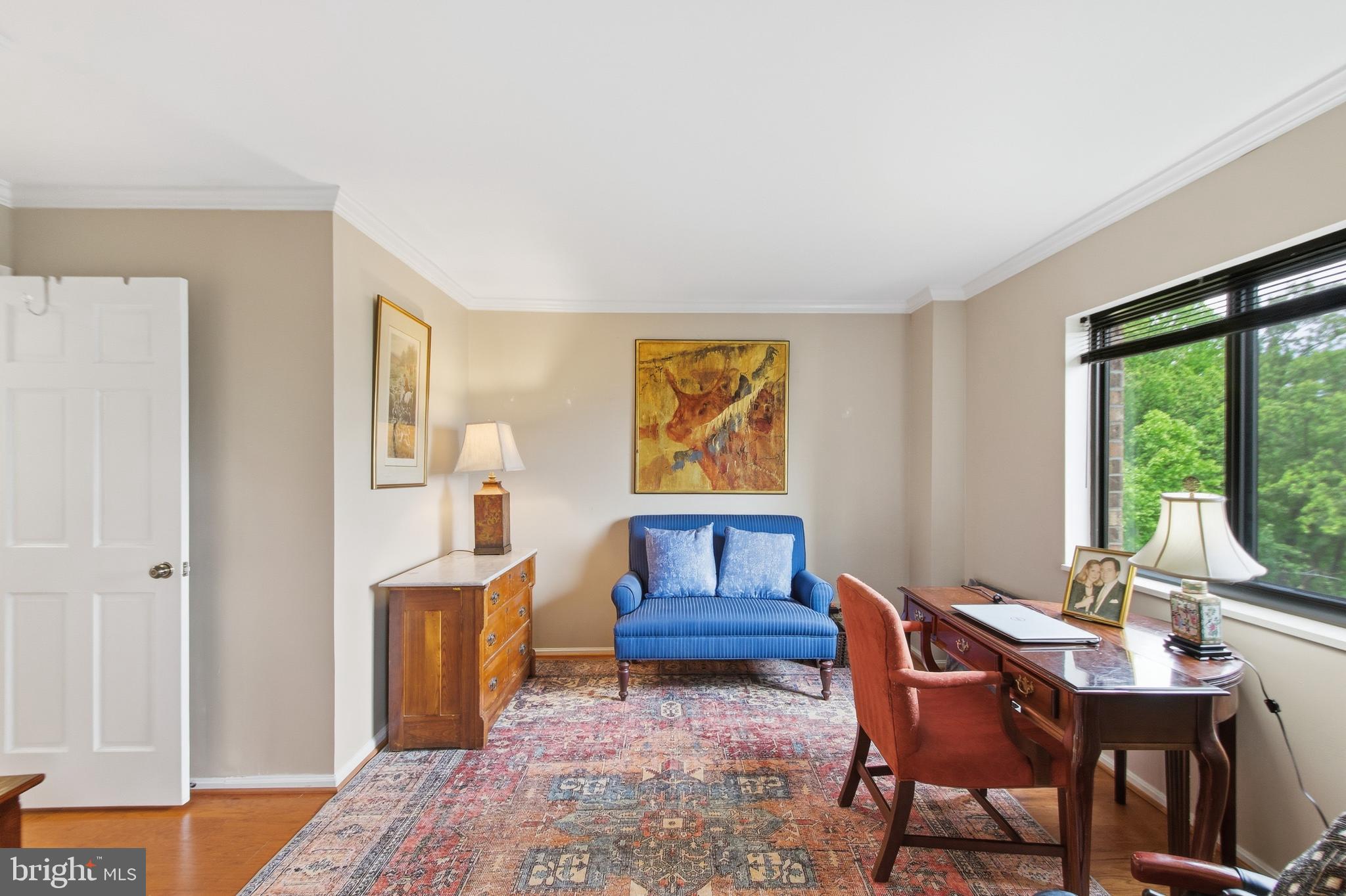 MONTEBELLO - Residential