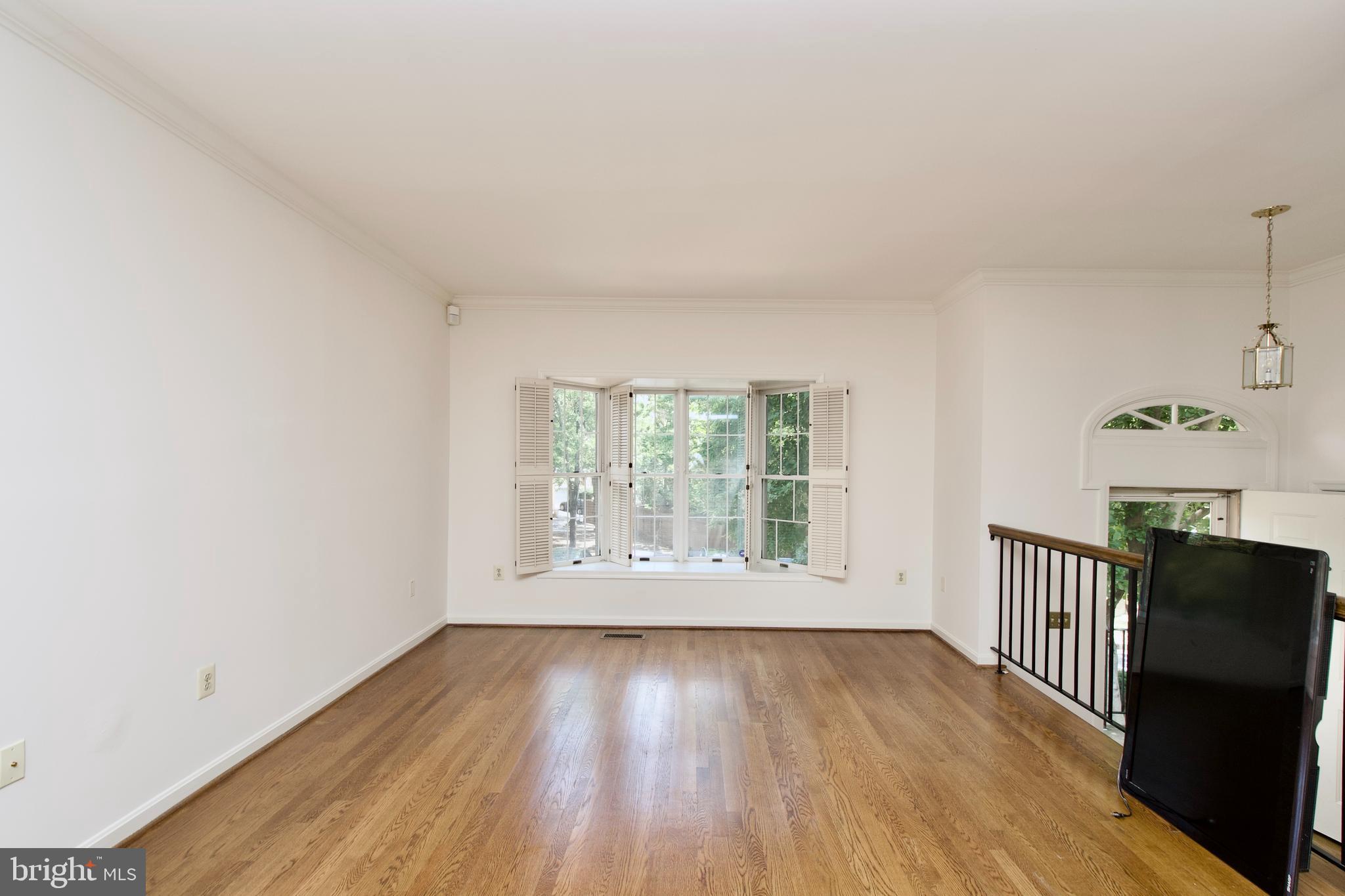274 GRETNA GREEN COURT 43