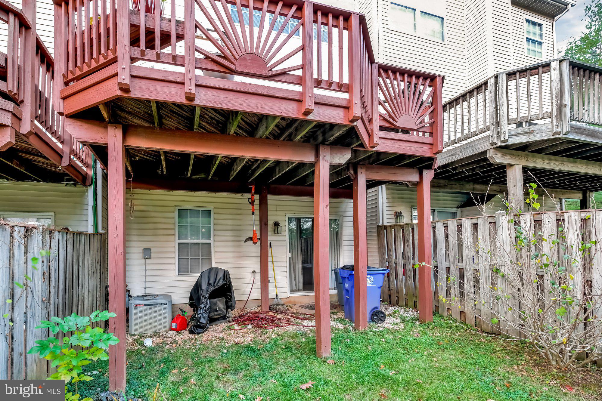 SPRING RIDGE - Residential