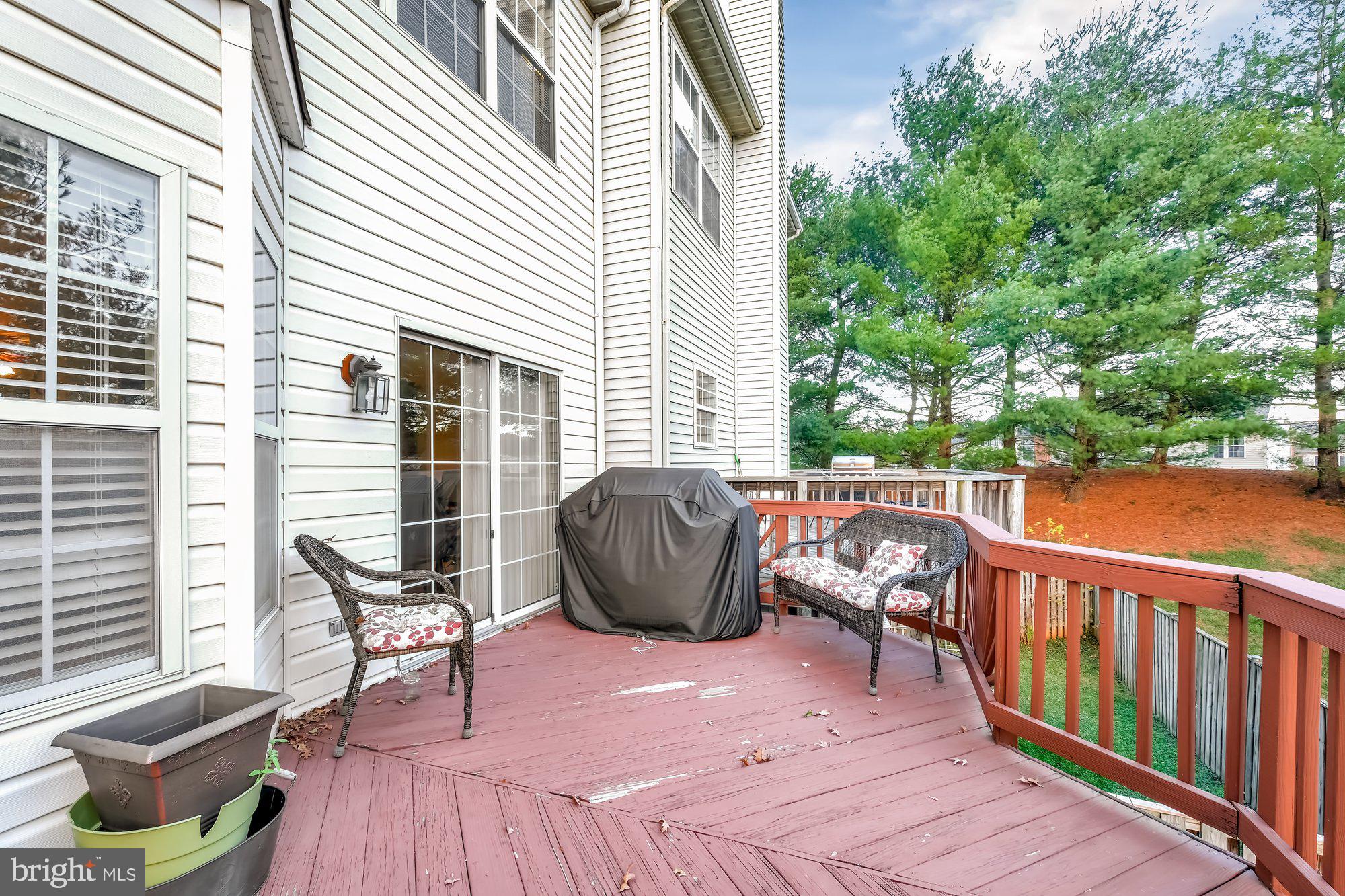 SPRING RIDGE - Residential