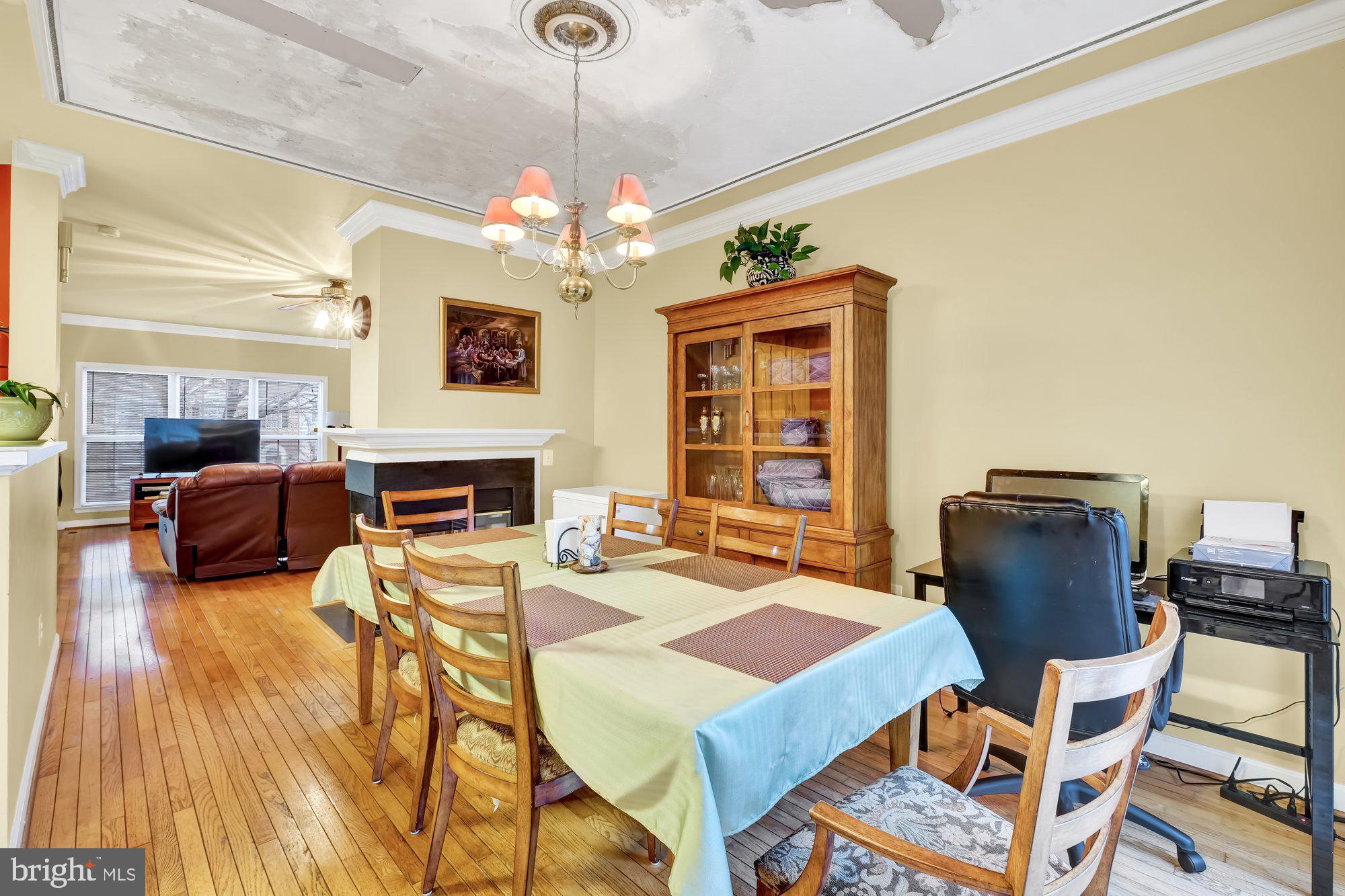 SPRING RIDGE - Residential