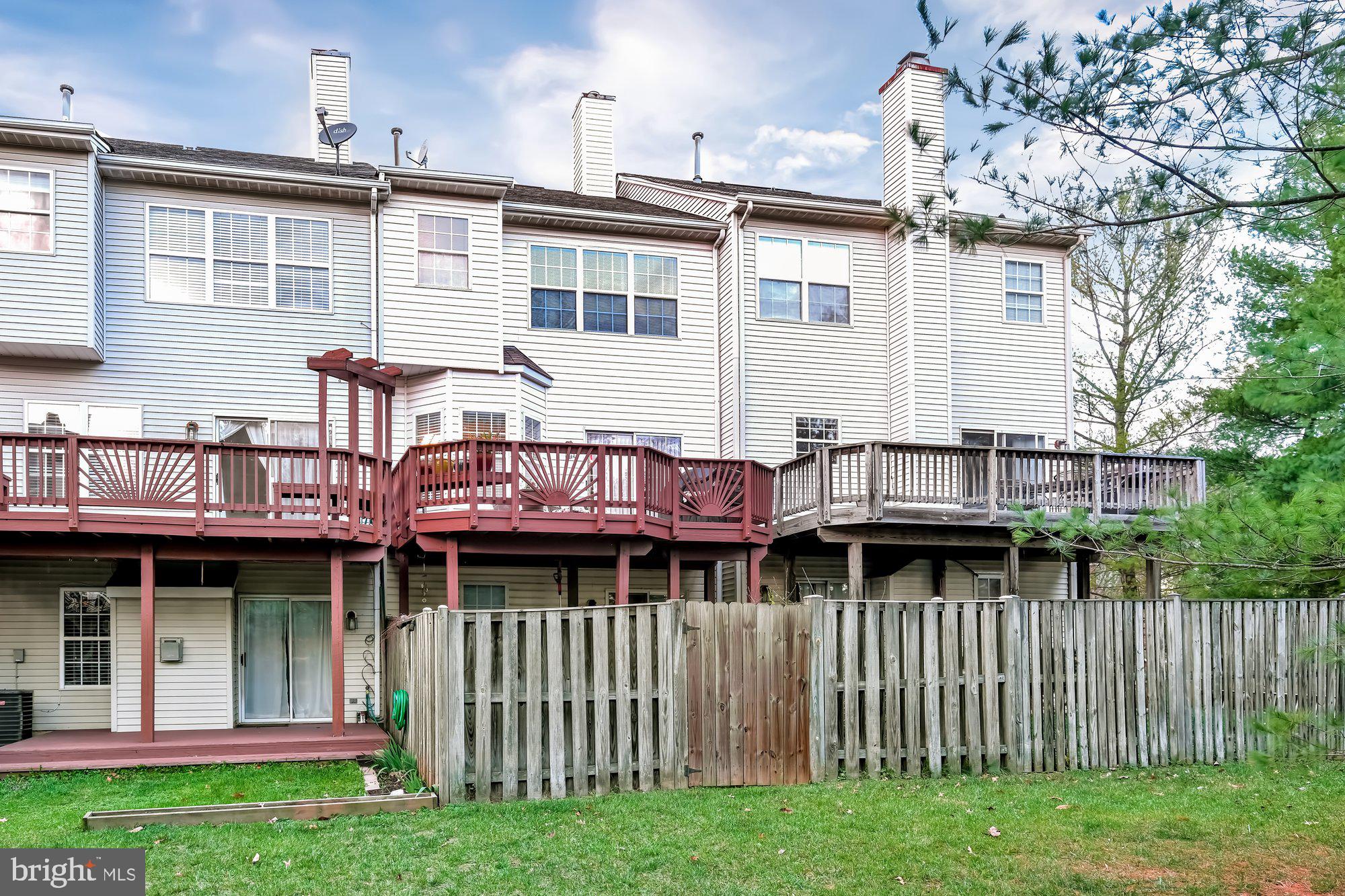 SPRING RIDGE - Residential