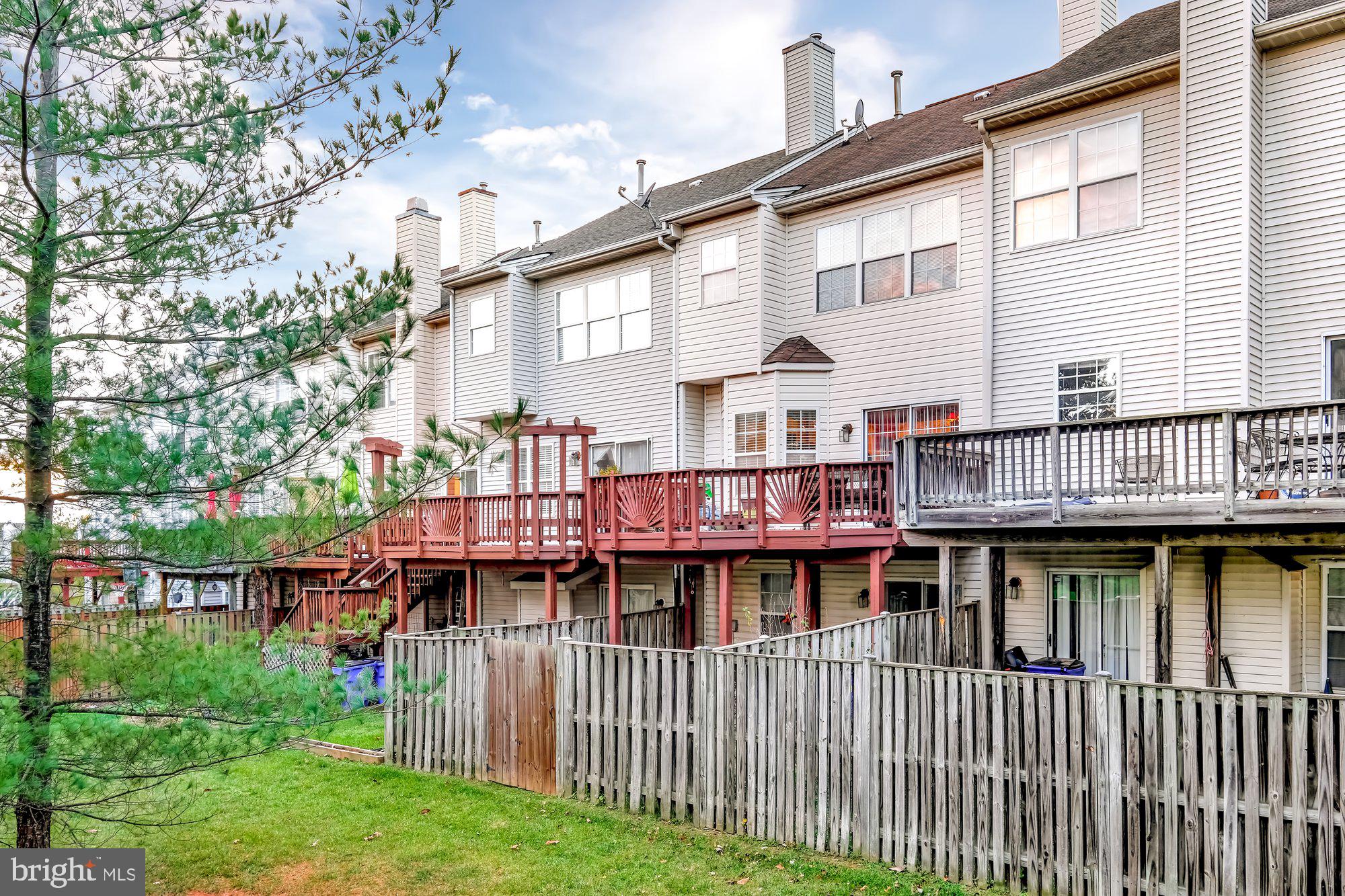 SPRING RIDGE - Residential