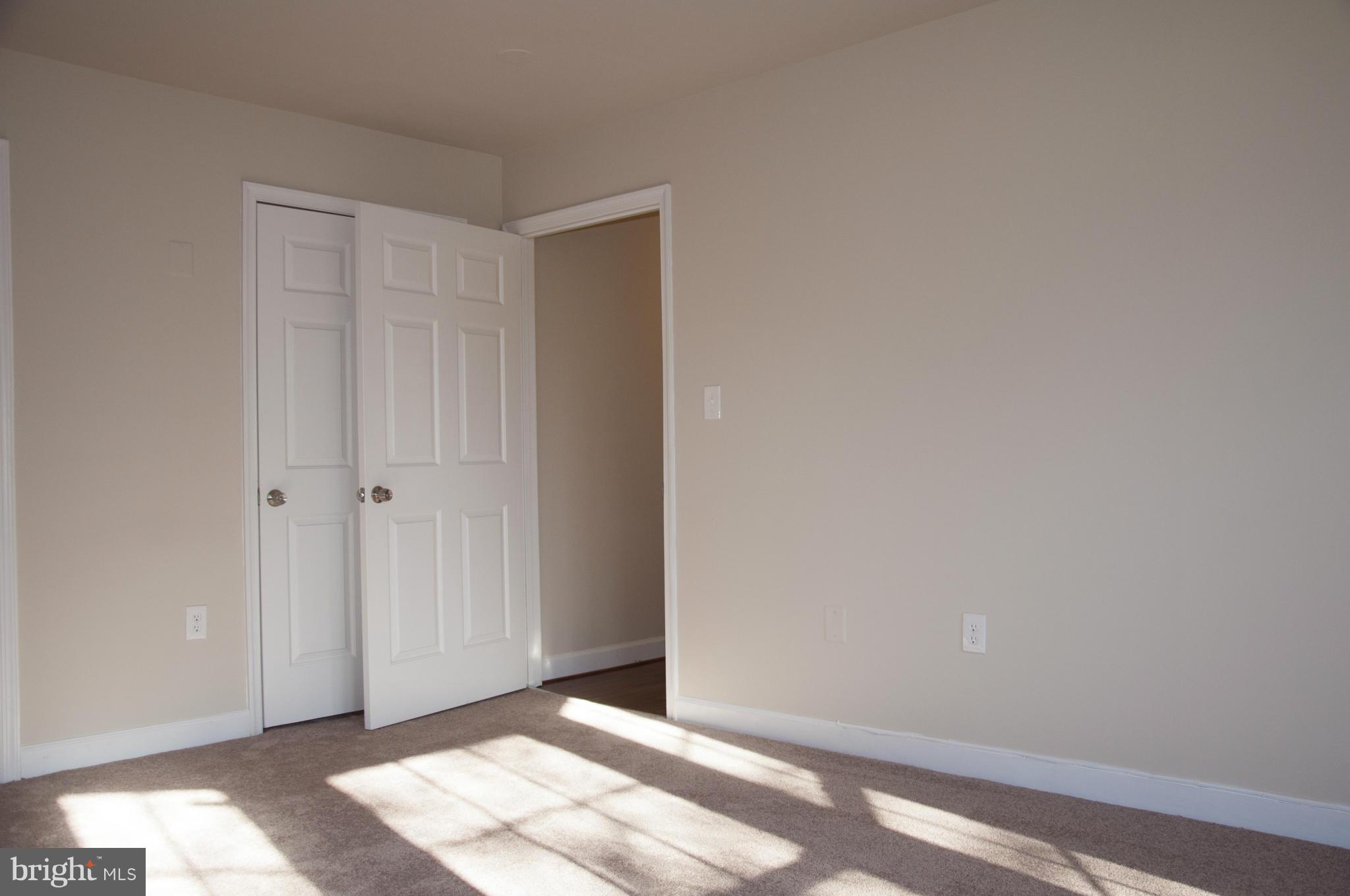 BRINKLEY OVERLOOK - Residential Lease