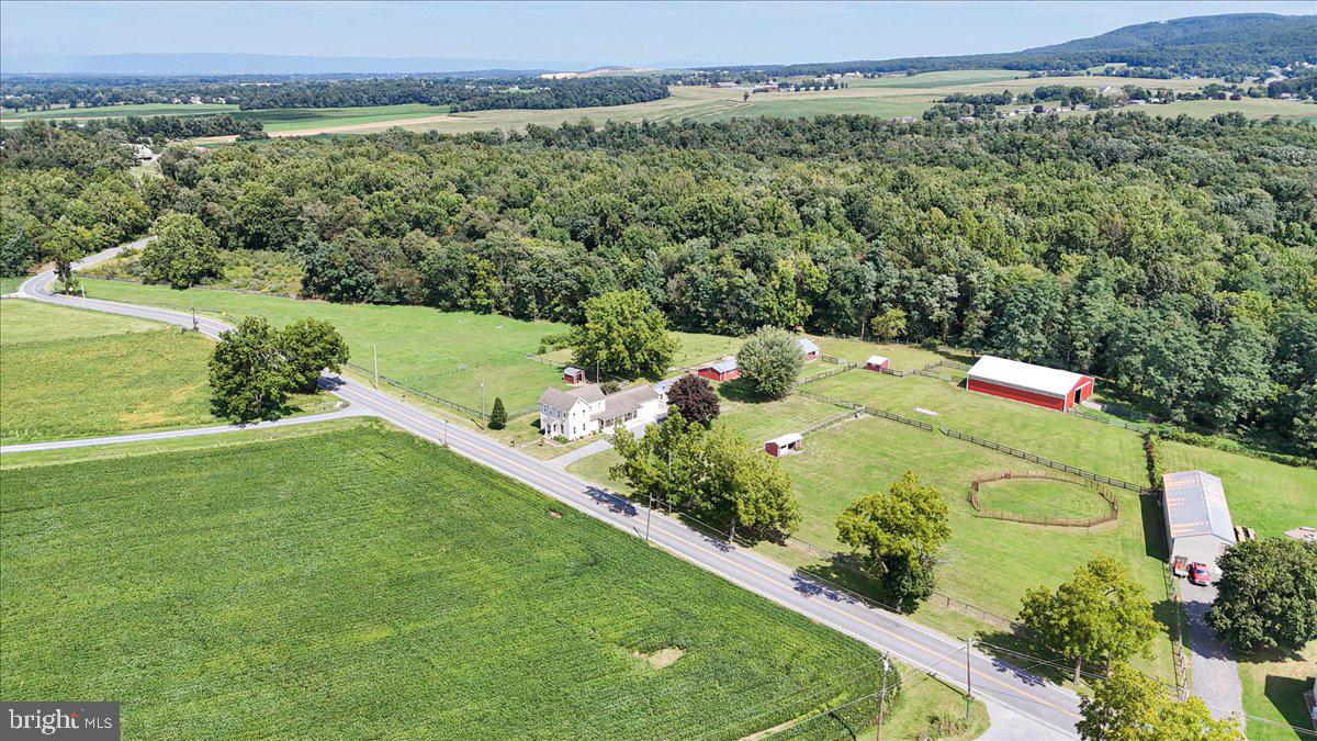 570 WOODSTOCK ROAD