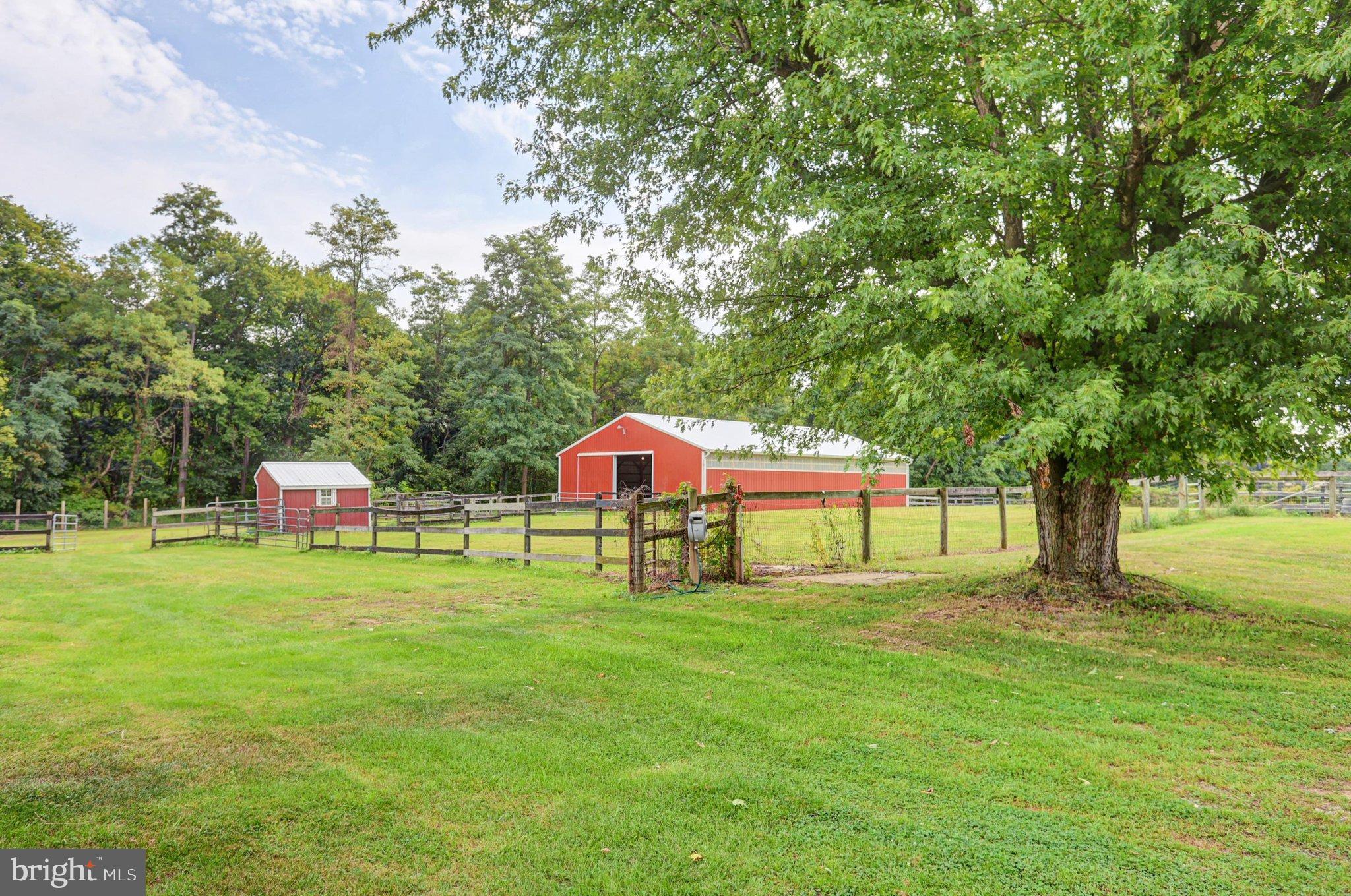 570 WOODSTOCK ROAD