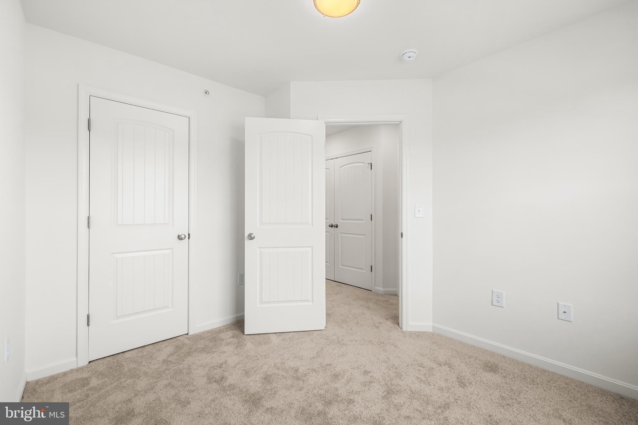 HUDSON RIDGE - Residential