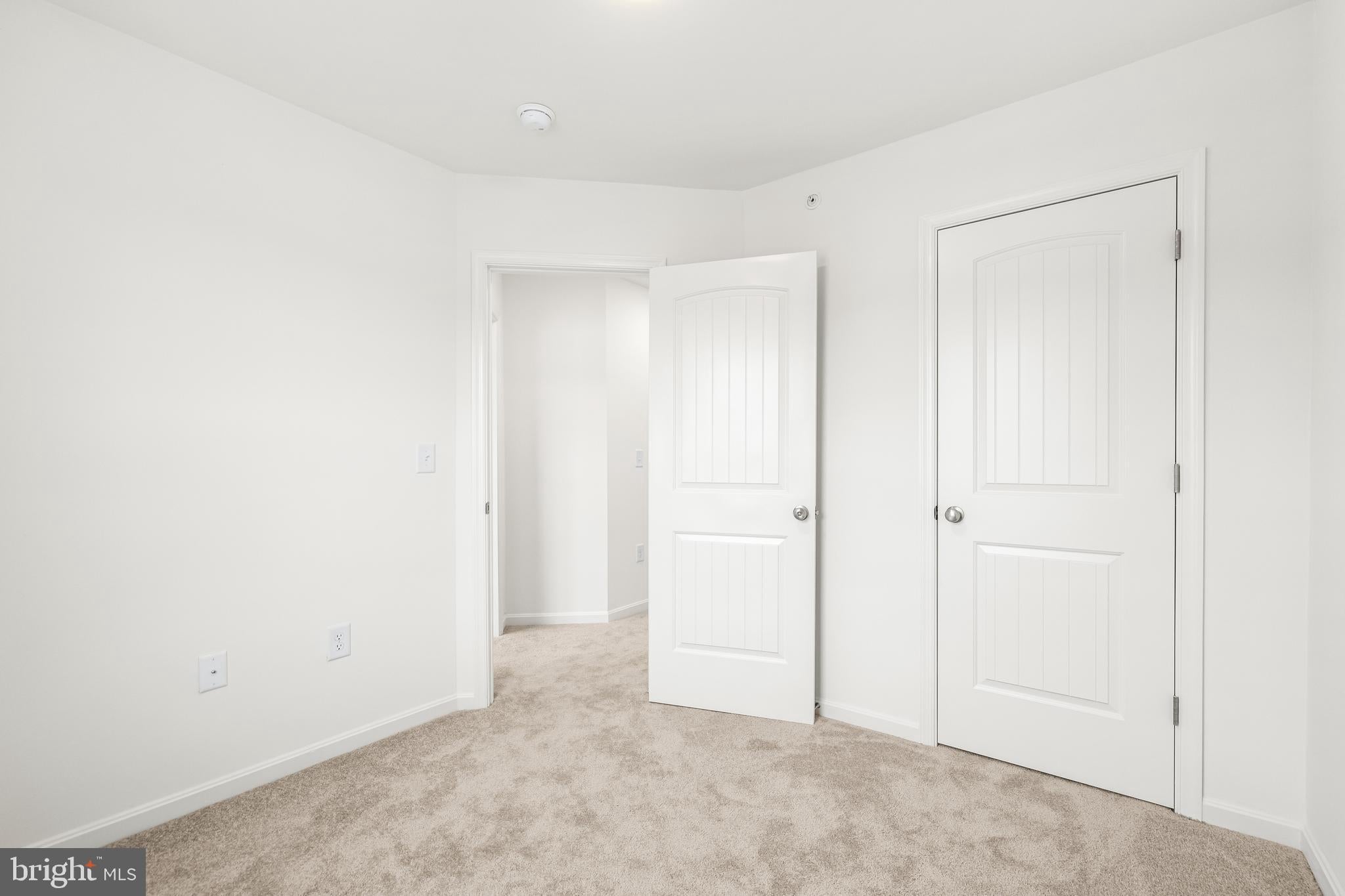 HUDSON RIDGE - Residential