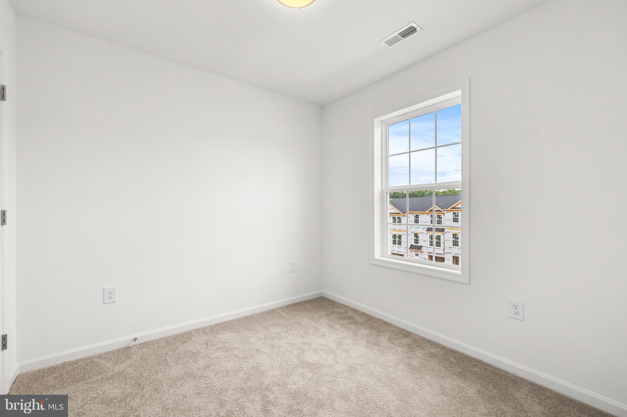 HUDSON RIDGE - Residential