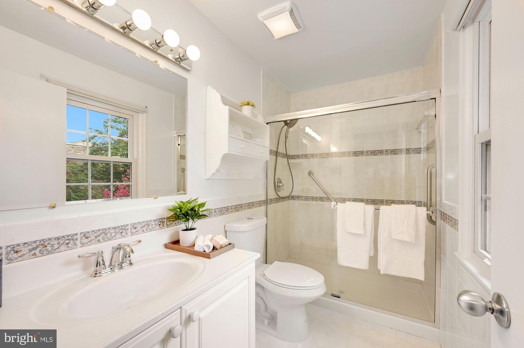 HALLCREST HEIGHTS - Residential