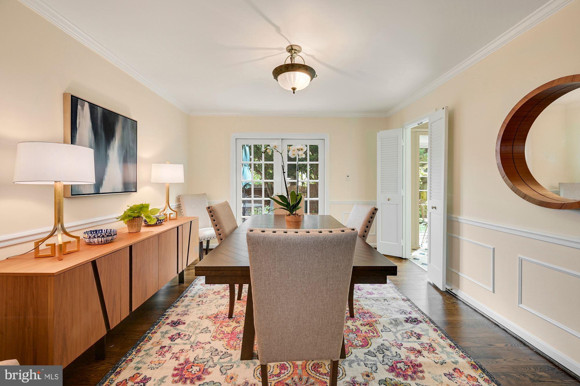 HALLCREST HEIGHTS - Residential