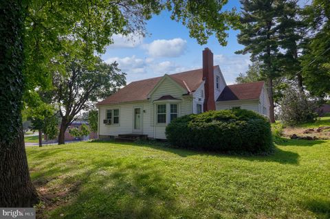 Photo of 148 S Academy Drive, EPHRATA, PA 17522 (MLS # PALA2073548)