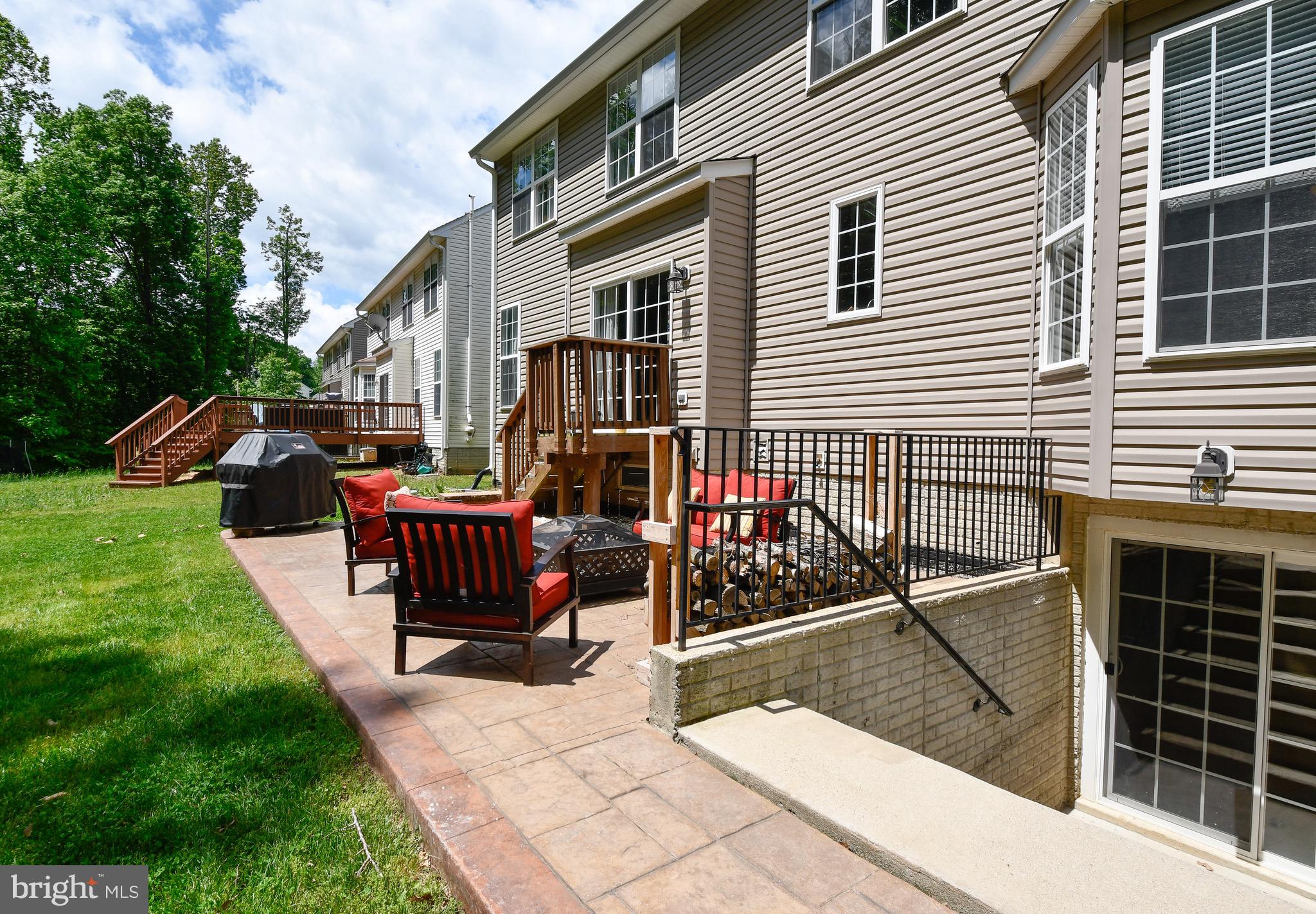 SALEM FIELDS - Residential