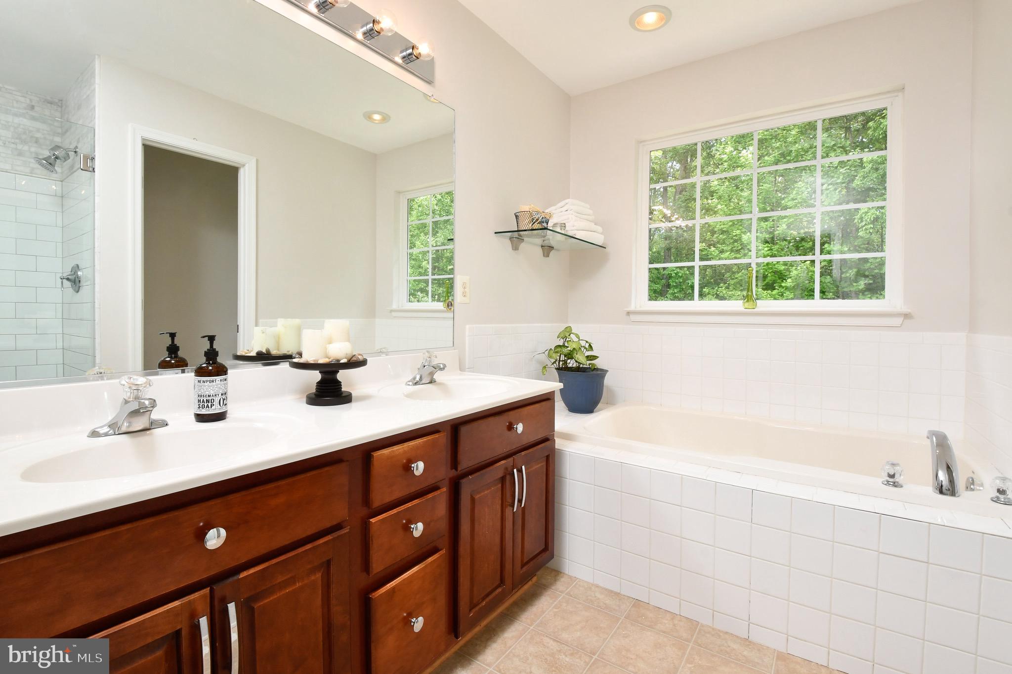 SALEM FIELDS - Residential