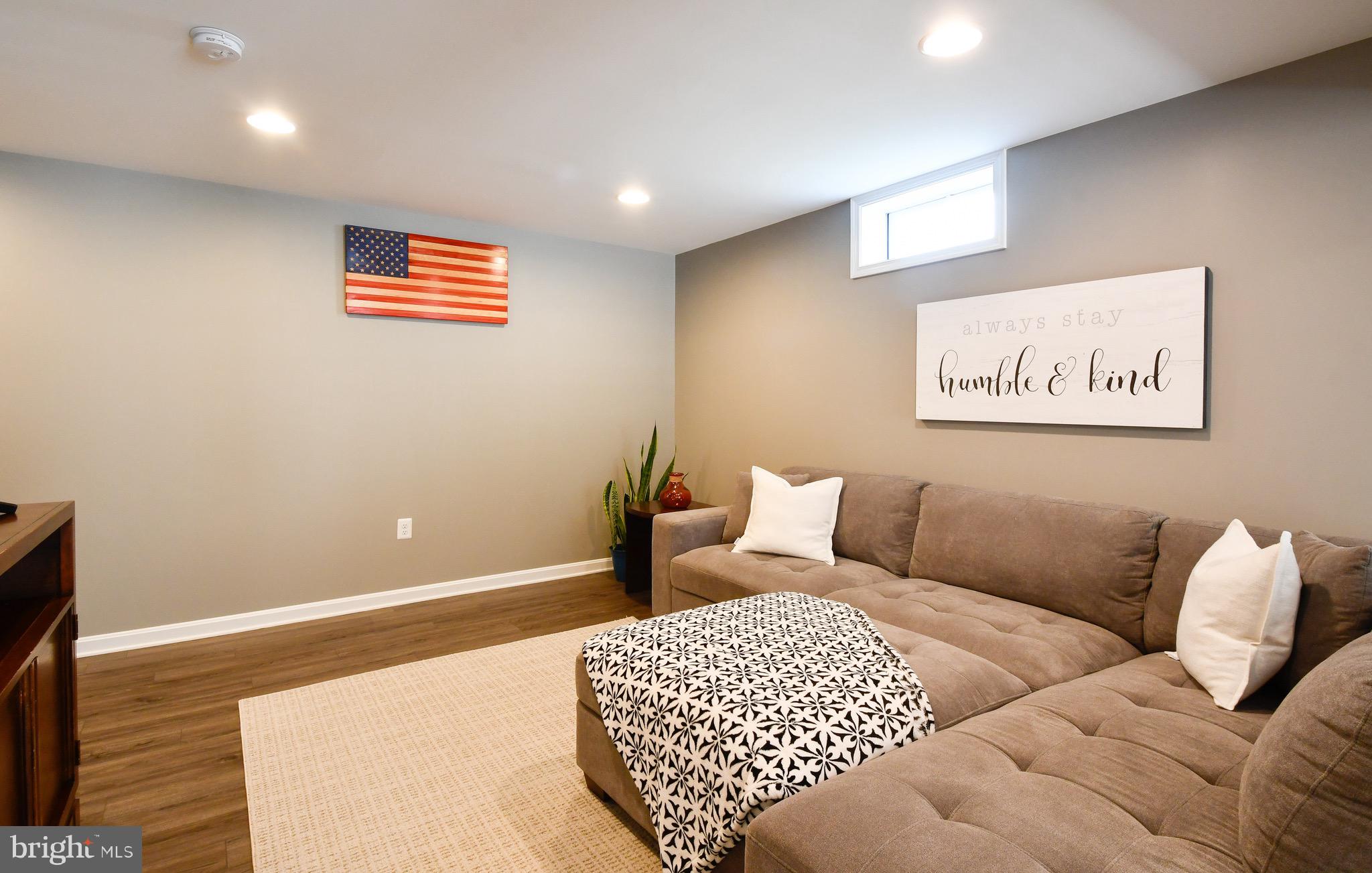 SALEM FIELDS - Residential