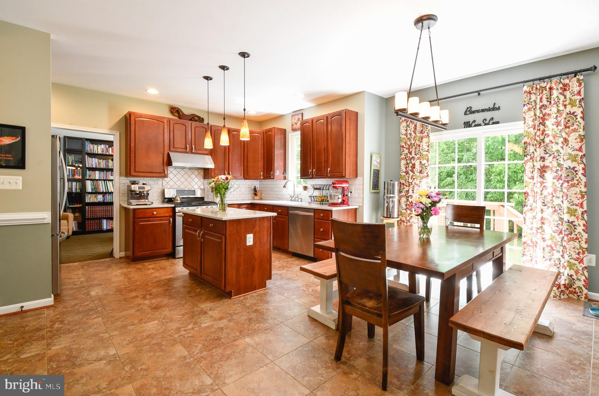 SALEM FIELDS - Residential