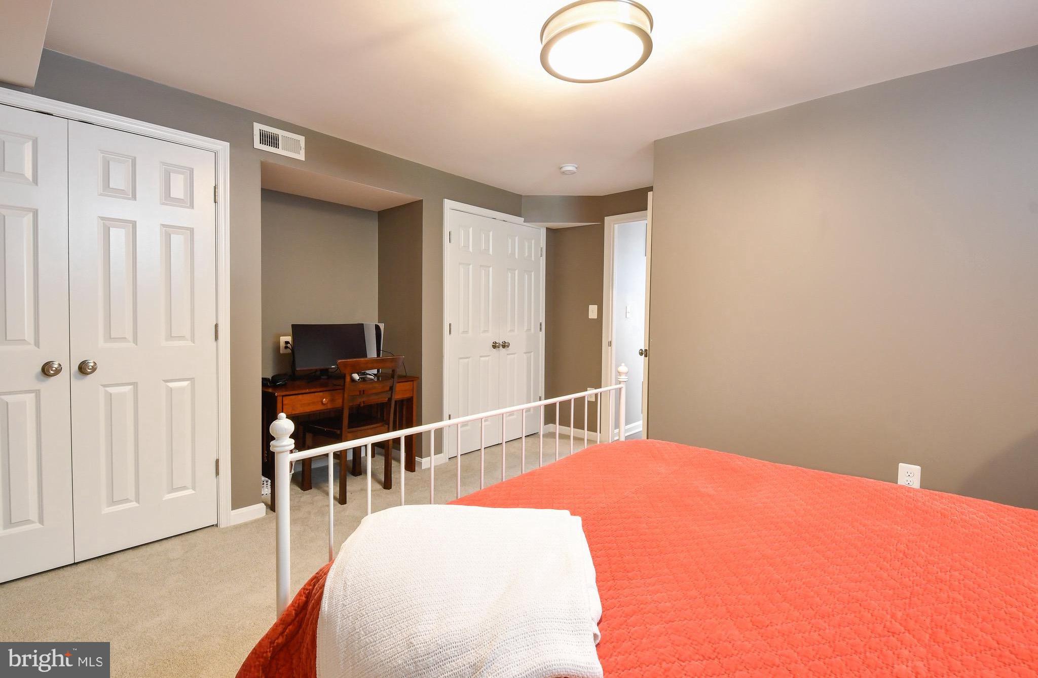 SALEM FIELDS - Residential