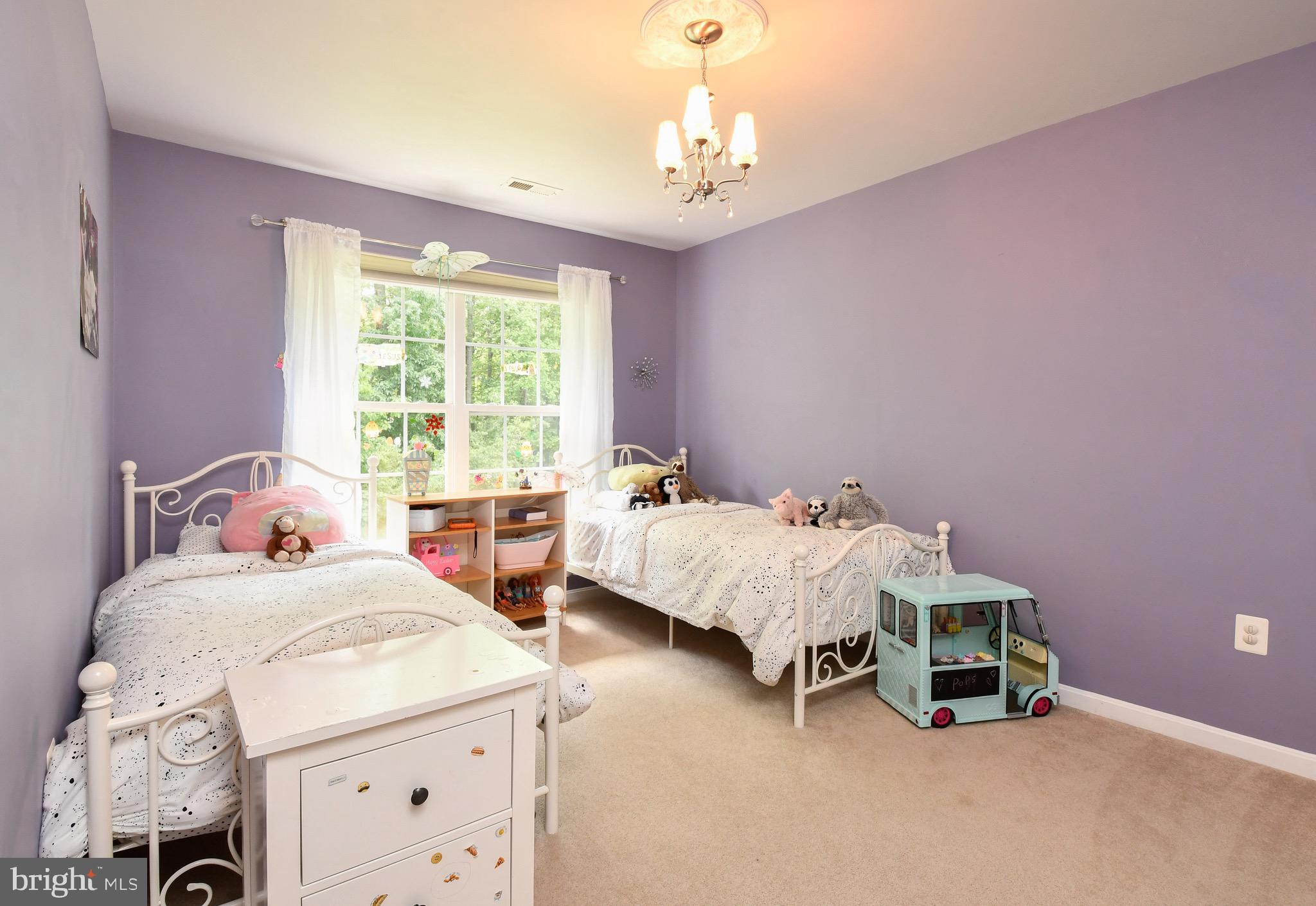 SALEM FIELDS - Residential
