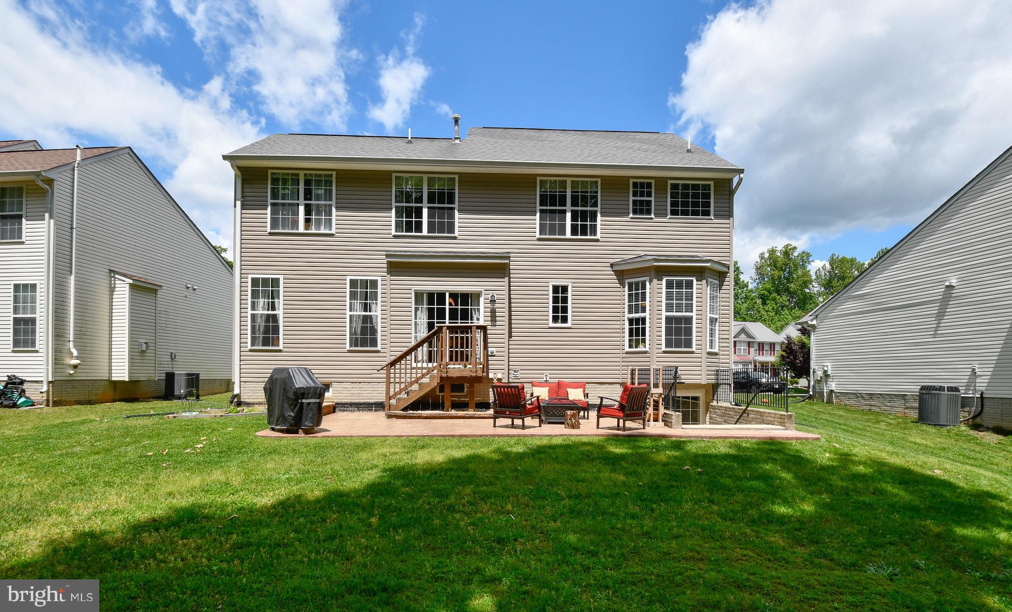 SALEM FIELDS - Residential
