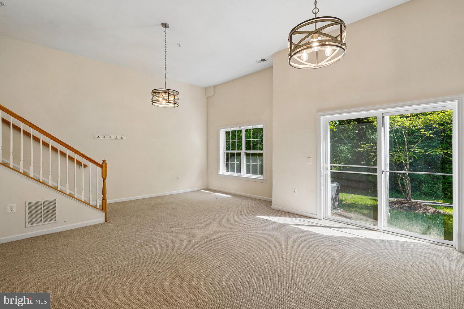 COPPERMINE CROSSING - Residential