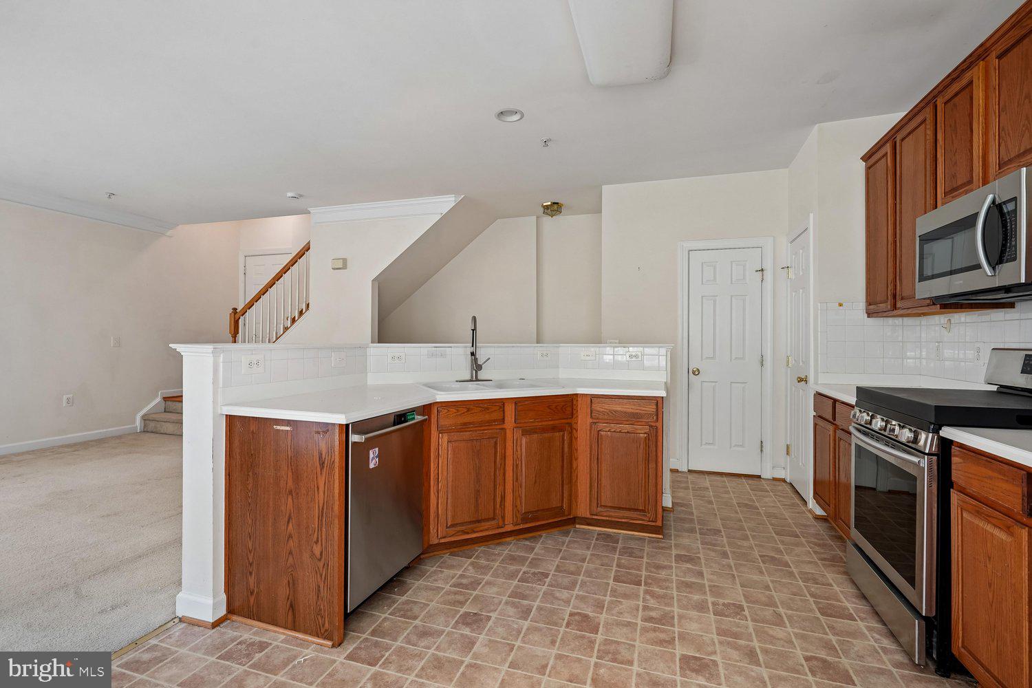 COPPERMINE CROSSING - Residential