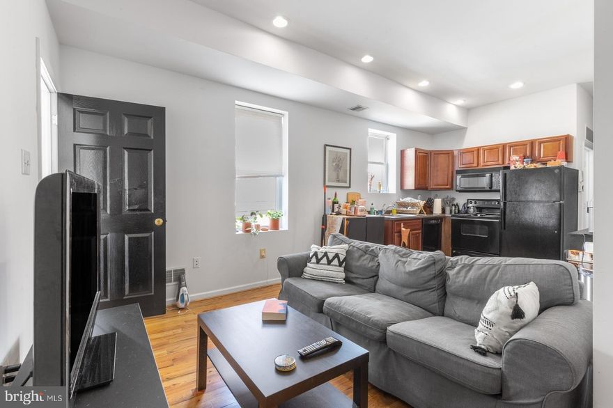 *Available 7/1!*

Don’t miss this 2 bed, 1 bath apartment located on 15th St. This unit features central a/c, hardwood floors throughout, an in-unit washer/dryer, and recessed lighting! Heading into the modern kitchen you’ll notice it connects with the living area and is equipped with stainless steel appliances. You can access both bedrooms and the one full bath through the living room. Each features hardwood flooring, ample closet storage and large windows that allow for tons of natural light. Additionally, you’ll have convenient access to public transportation, and popular locations like Wharton Square, Passyunk Square, Columbus Square, and Chew Playgrounds. There are also a plethora of great local eateries such as Good Morning Breakfast, 22nd Street Cafe, Green Eggs Cafe, and American Sardine Bar!

Lease Terms: Generally, 1st month, and 1-month security deposit due at, or prior to, lease signing. Other terms may be required by Landlord such as last month’s rent upfront—$65 application fee per applicant. Tenants are responsible for: electricity, gas (if applicable), cable/internet, and a $10/mo technology fee. Water is a flat monthly fee of $75. Additional fees or requirements may be applicable for units with Homeowners or Condo Associations.  Landlord Requirements: Applicants to make 3x the monthly rent in verifiable gross income, credit history to be considered, have no evictions within the past 5 years, and must have a verifiable rental history with on-time rental payments. Exceptions to these criteria may exist under the law and will be considered. Cosigners will be considered.

*Pets permitted; 2 pets max. $500 Non-Refundable pet fee required.
*Listing photos are of similar unit 2 in the building, finishes will match, layout may differ slightly