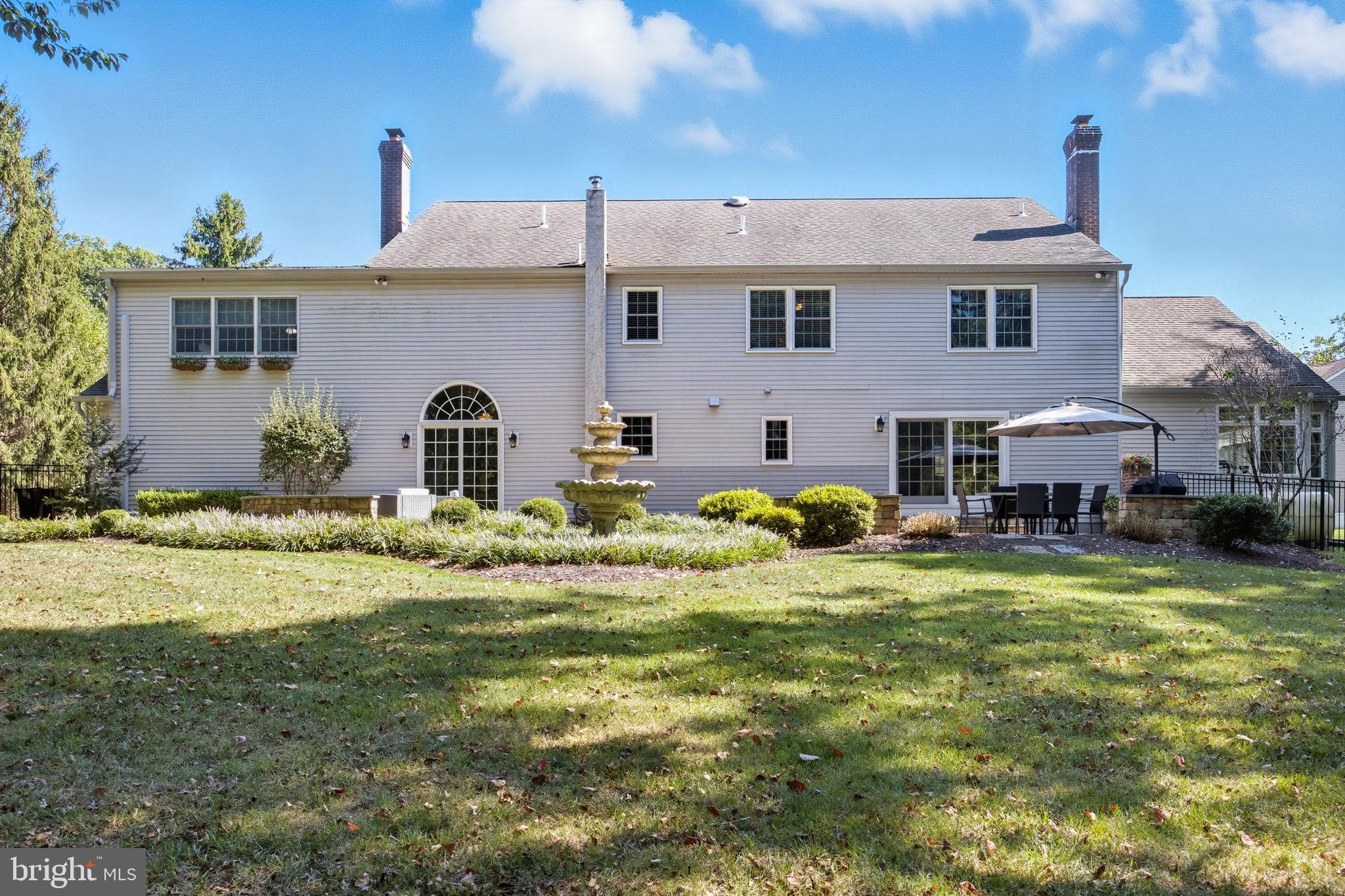 MAKEFIELD BROOK - Residential