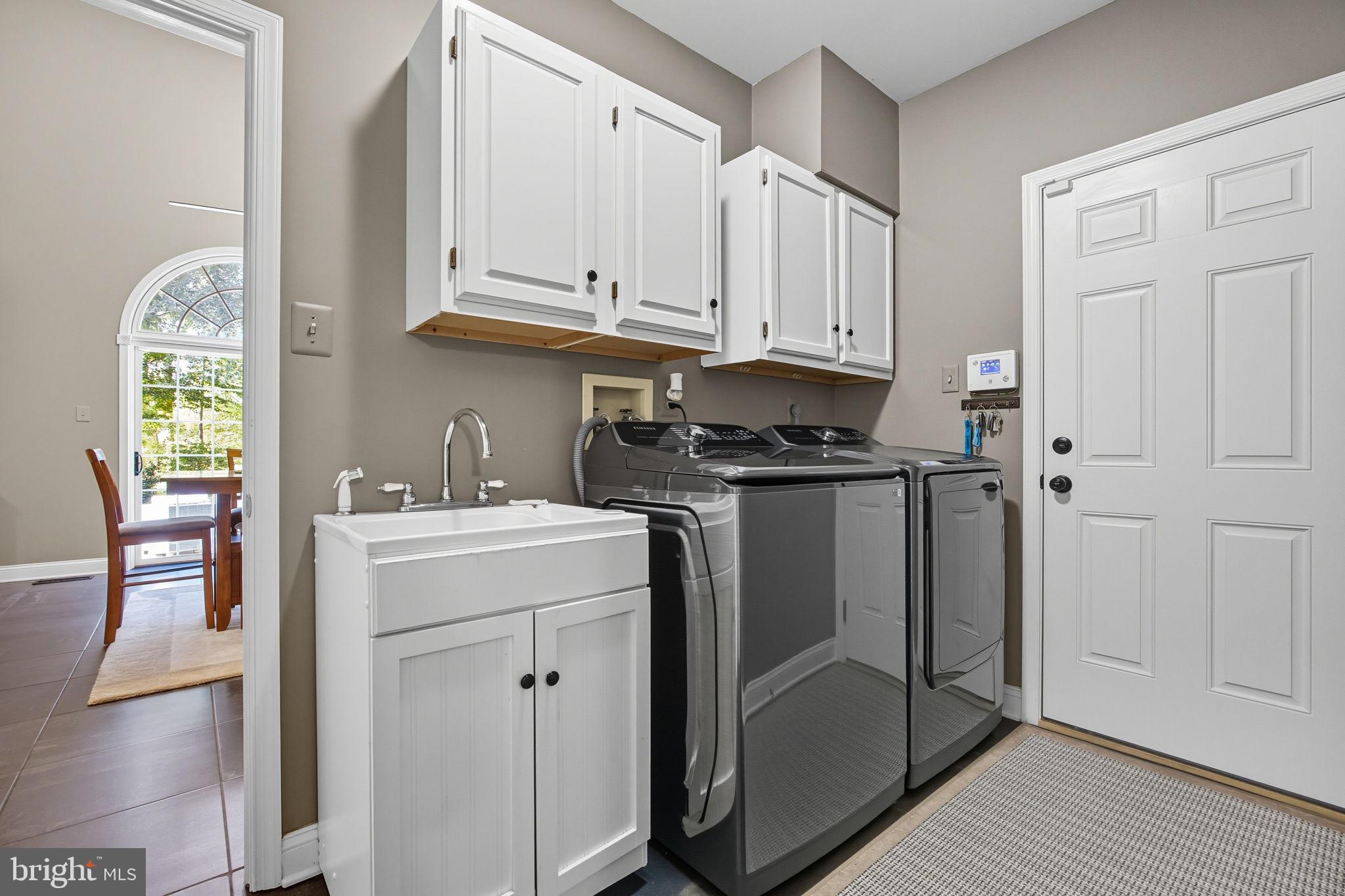 MAKEFIELD BROOK - Residential